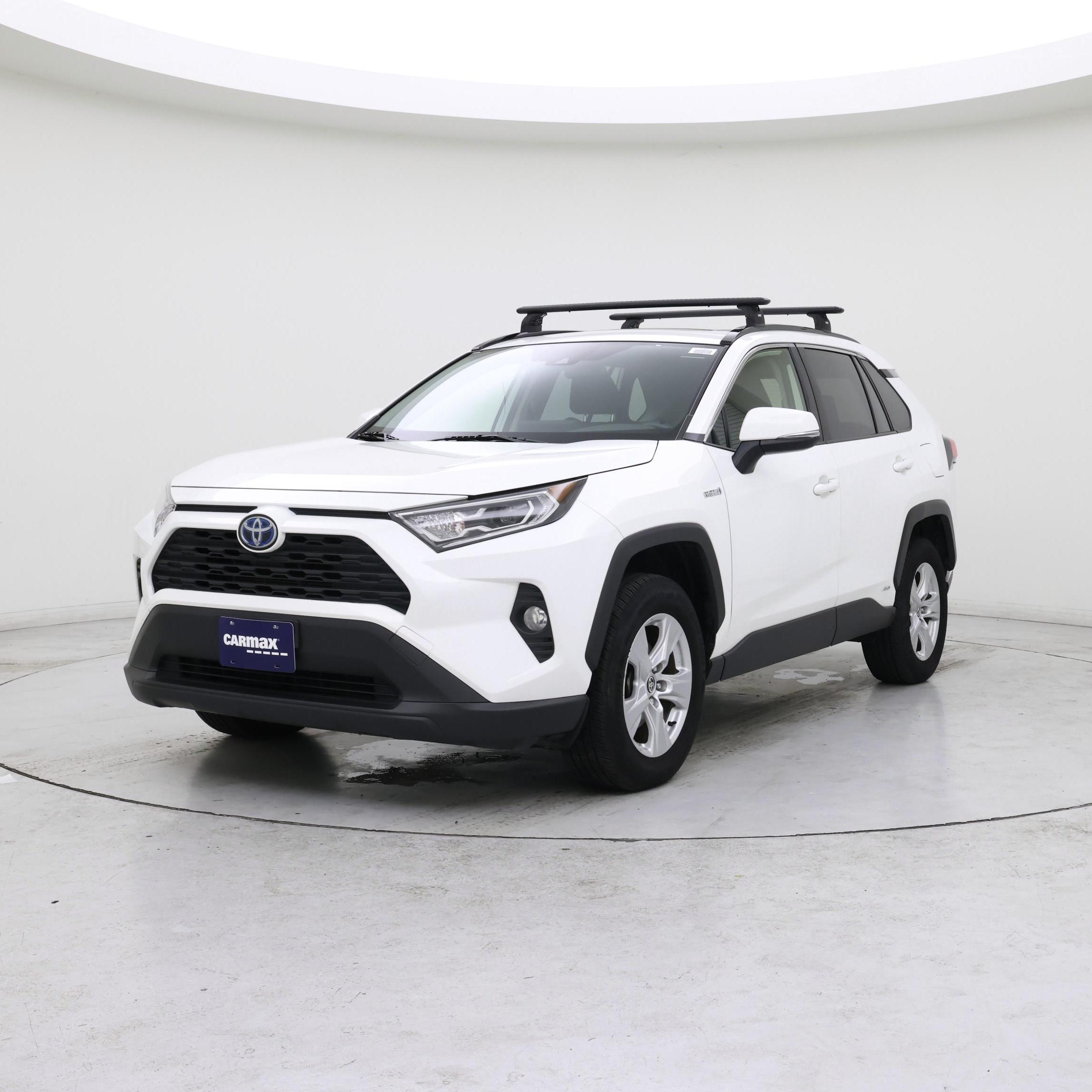 Thumbnail: 2021 Toyota RAV4 - 4