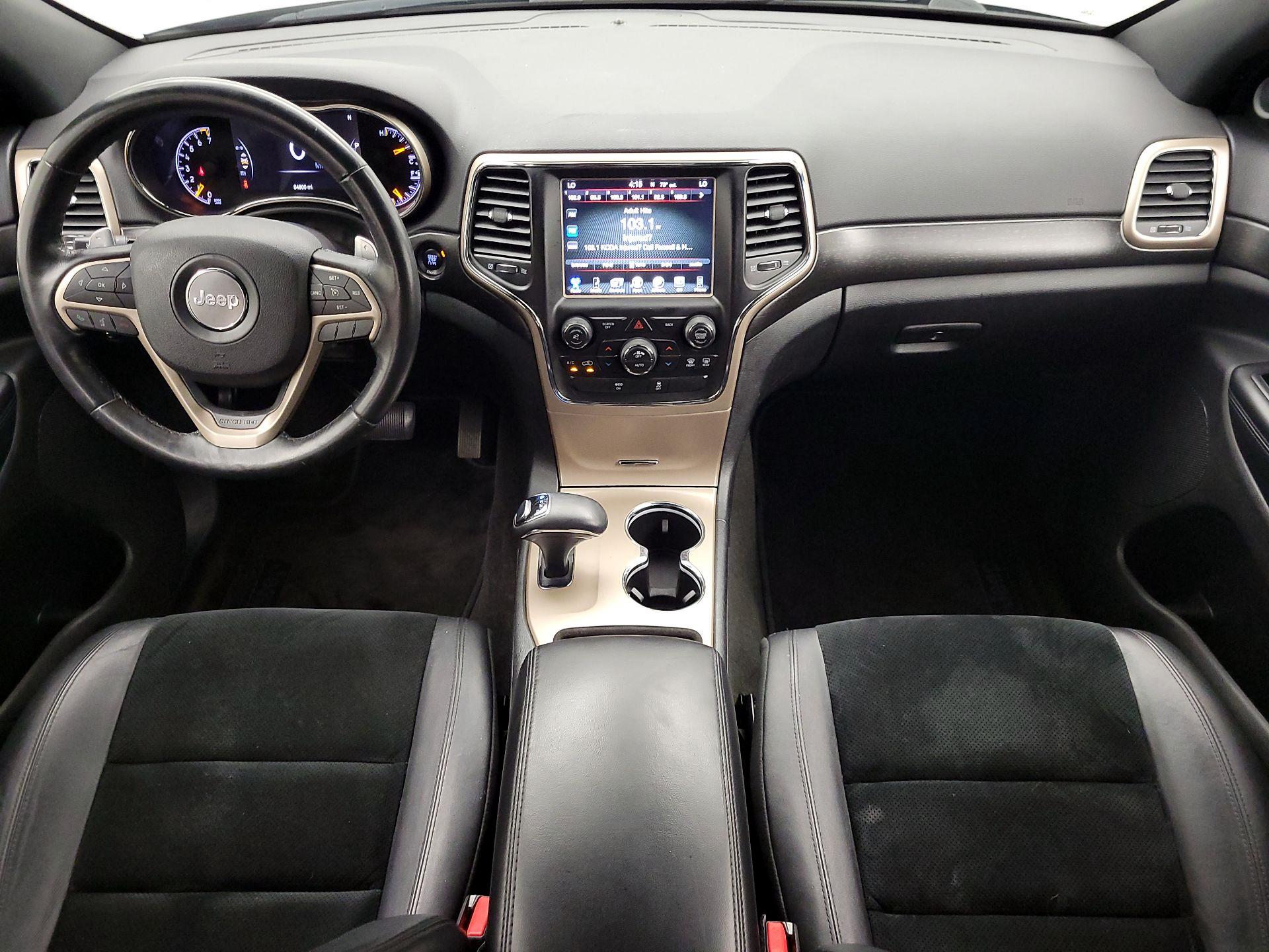 Thumbnail: 2015 Jeep Grand Cherokee - 9