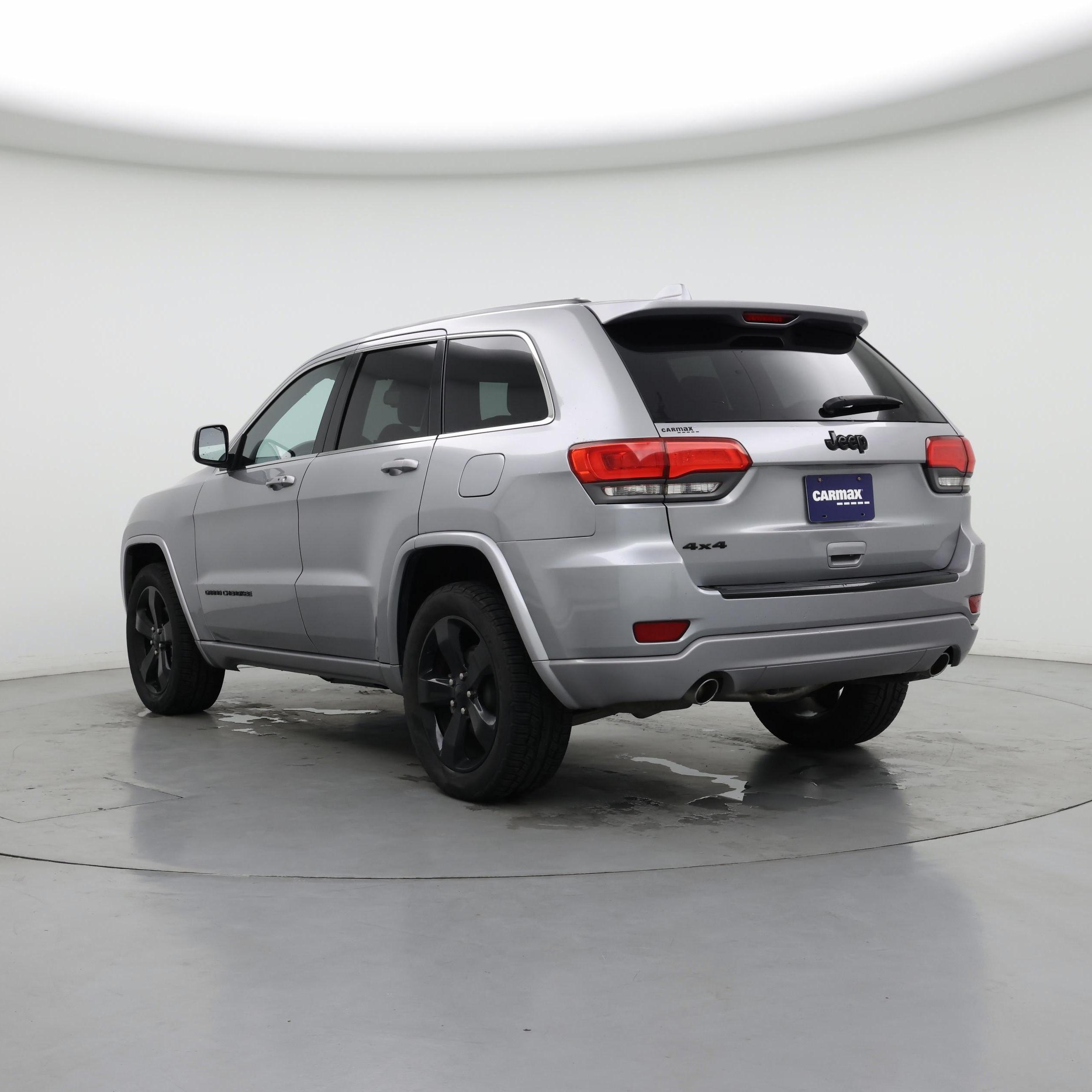 Thumbnail: 2015 Jeep Grand Cherokee - 2
