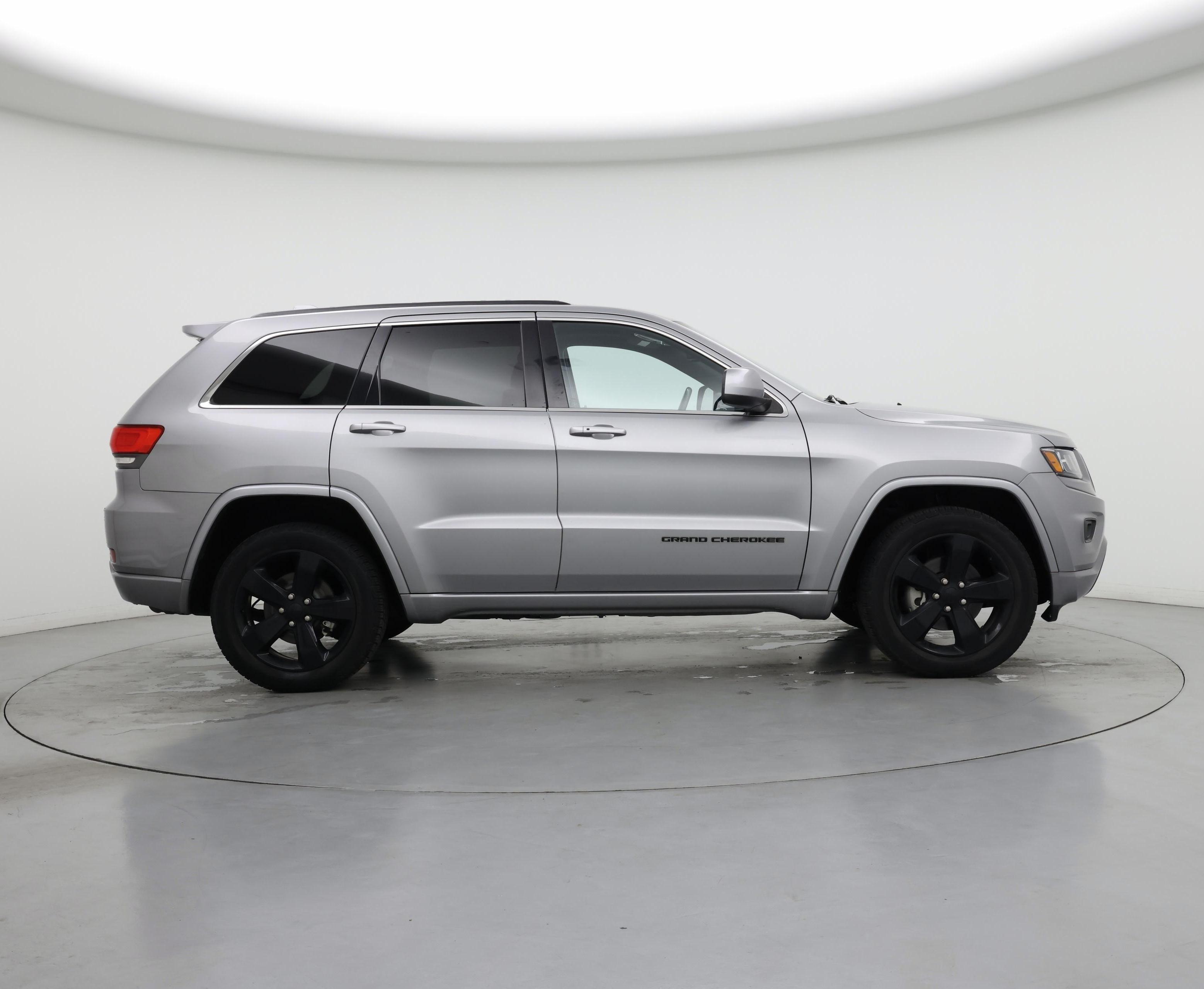 Thumbnail: 2015 Jeep Grand Cherokee - 7