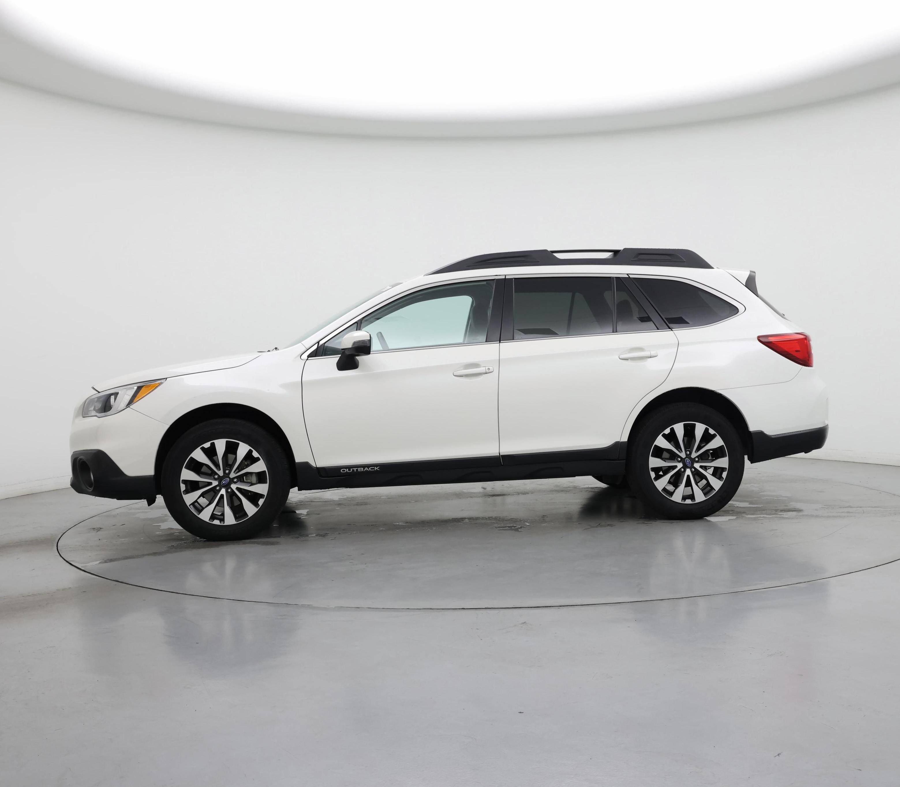 Thumbnail: 2017 Subaru Outback - 3