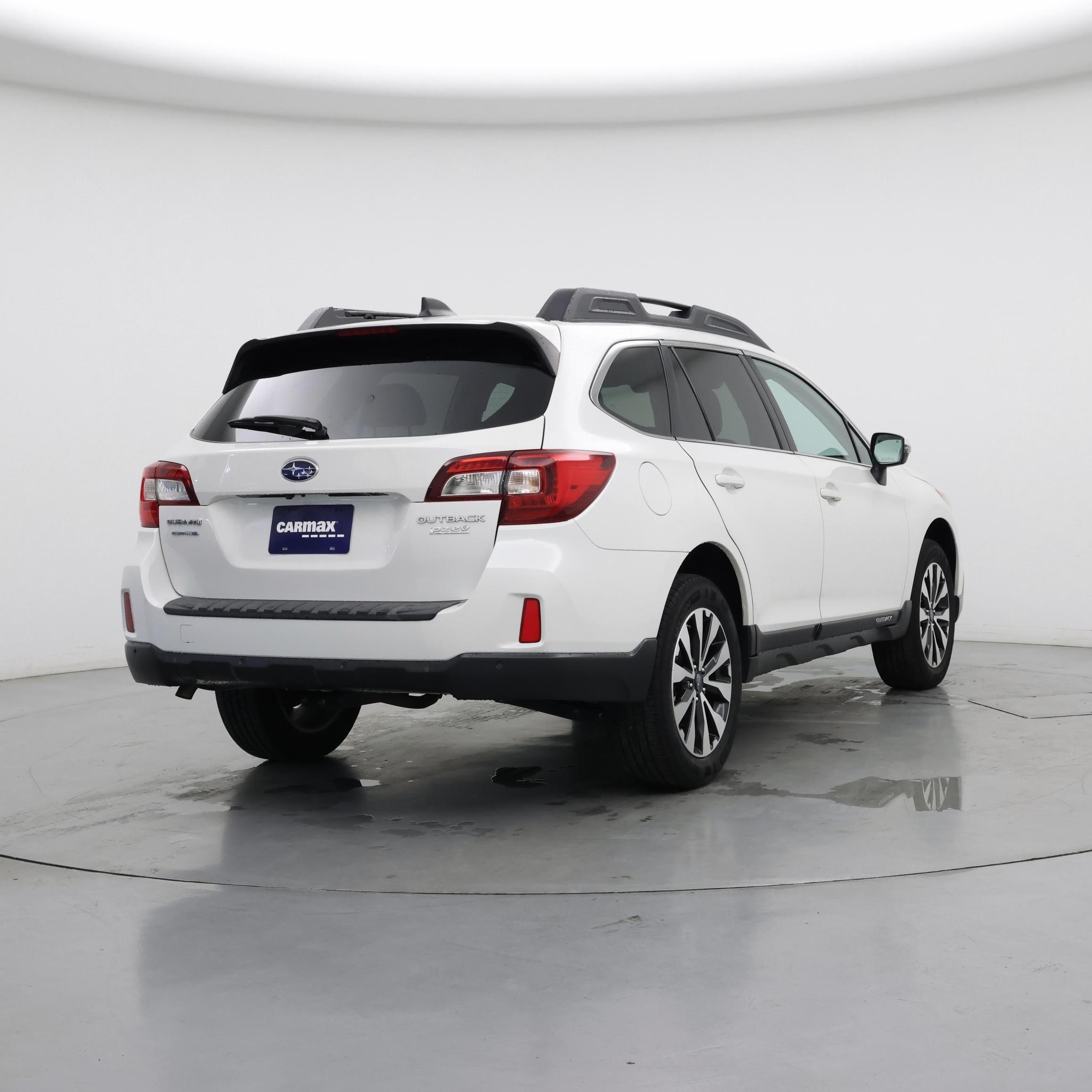 Thumbnail: 2017 Subaru Outback - 8