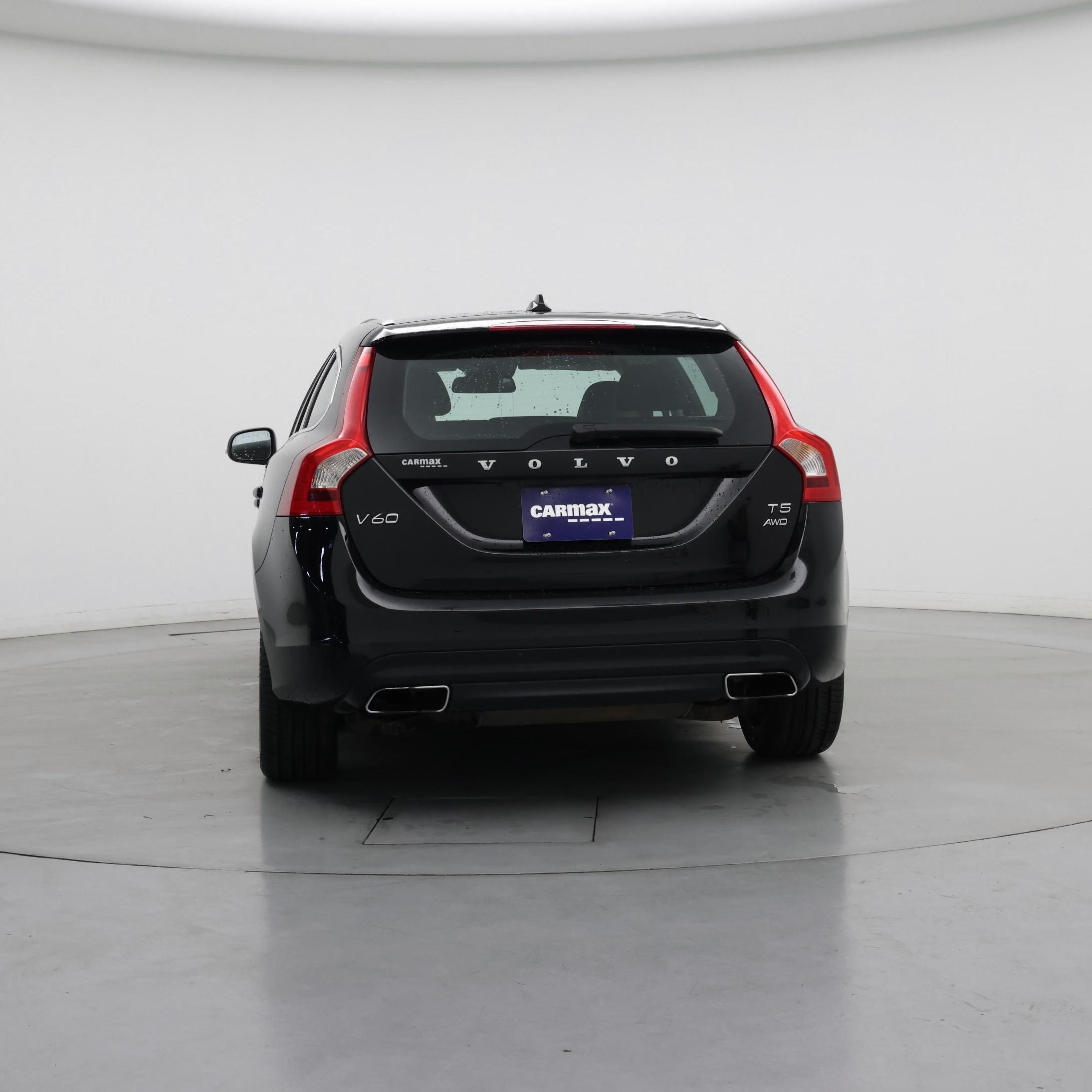 Thumbnail: 2015 Volvo V60 - 6