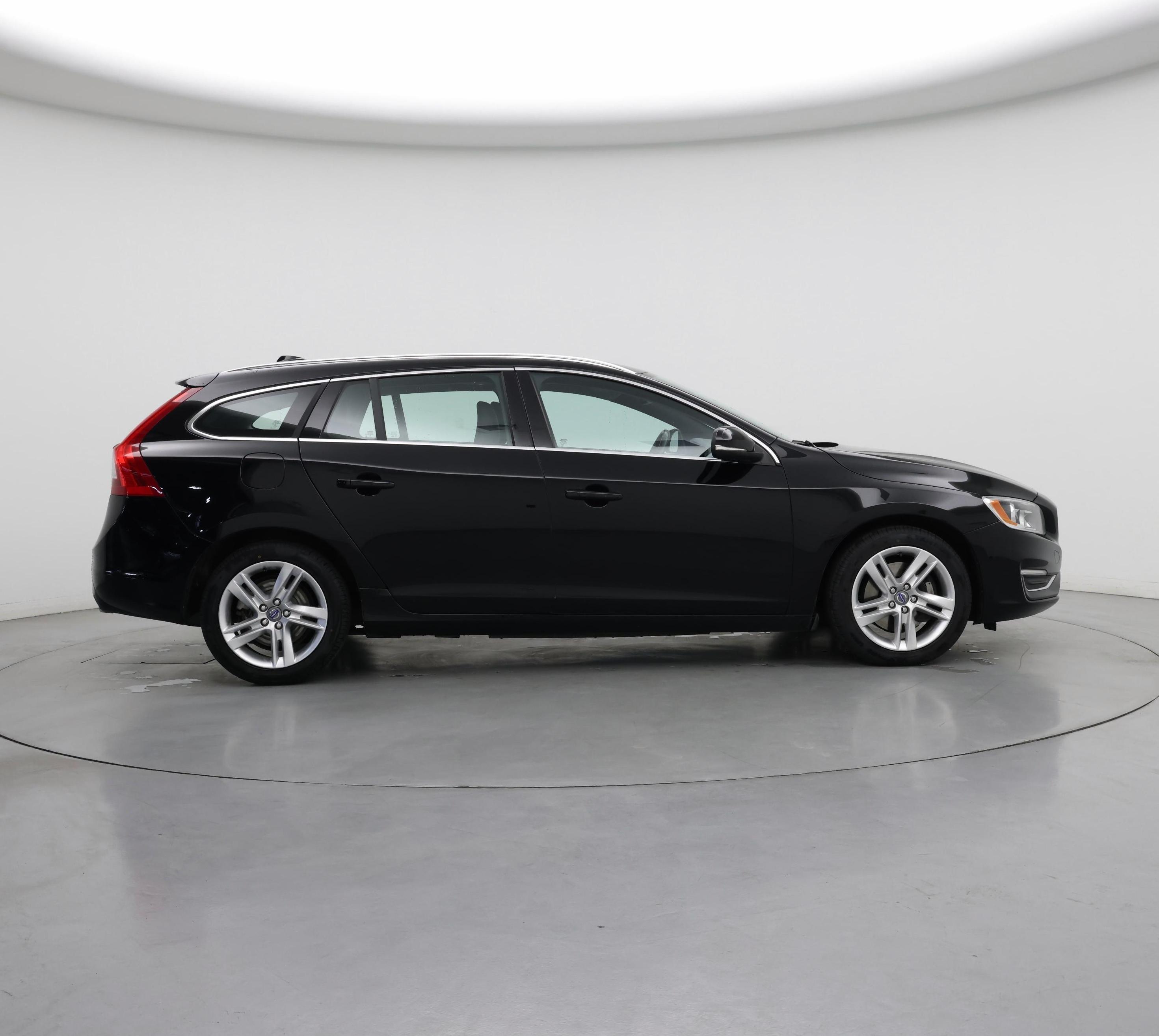 Thumbnail: 2015 Volvo V60 - 7