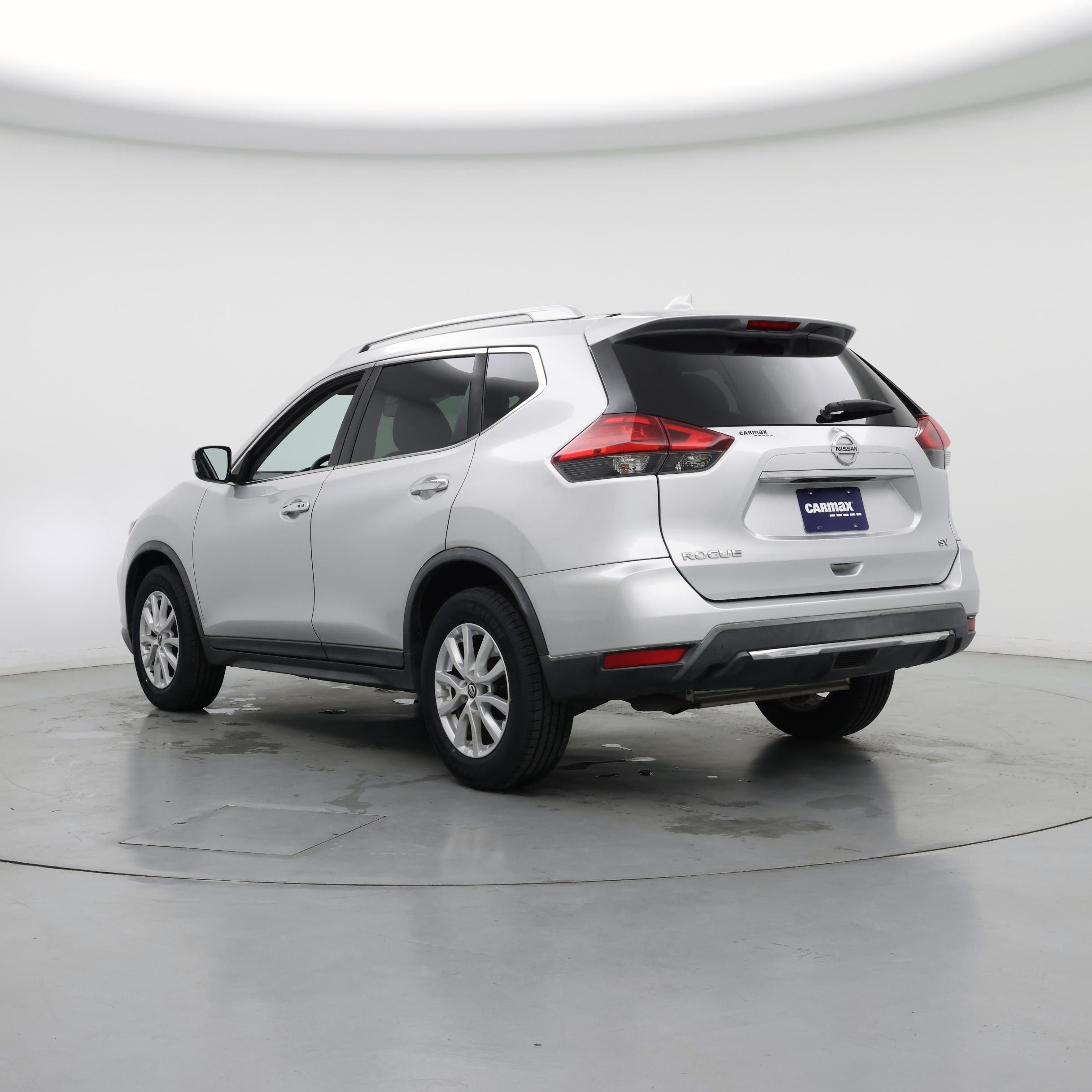 Thumbnail: 2017 Nissan Rogue - 2