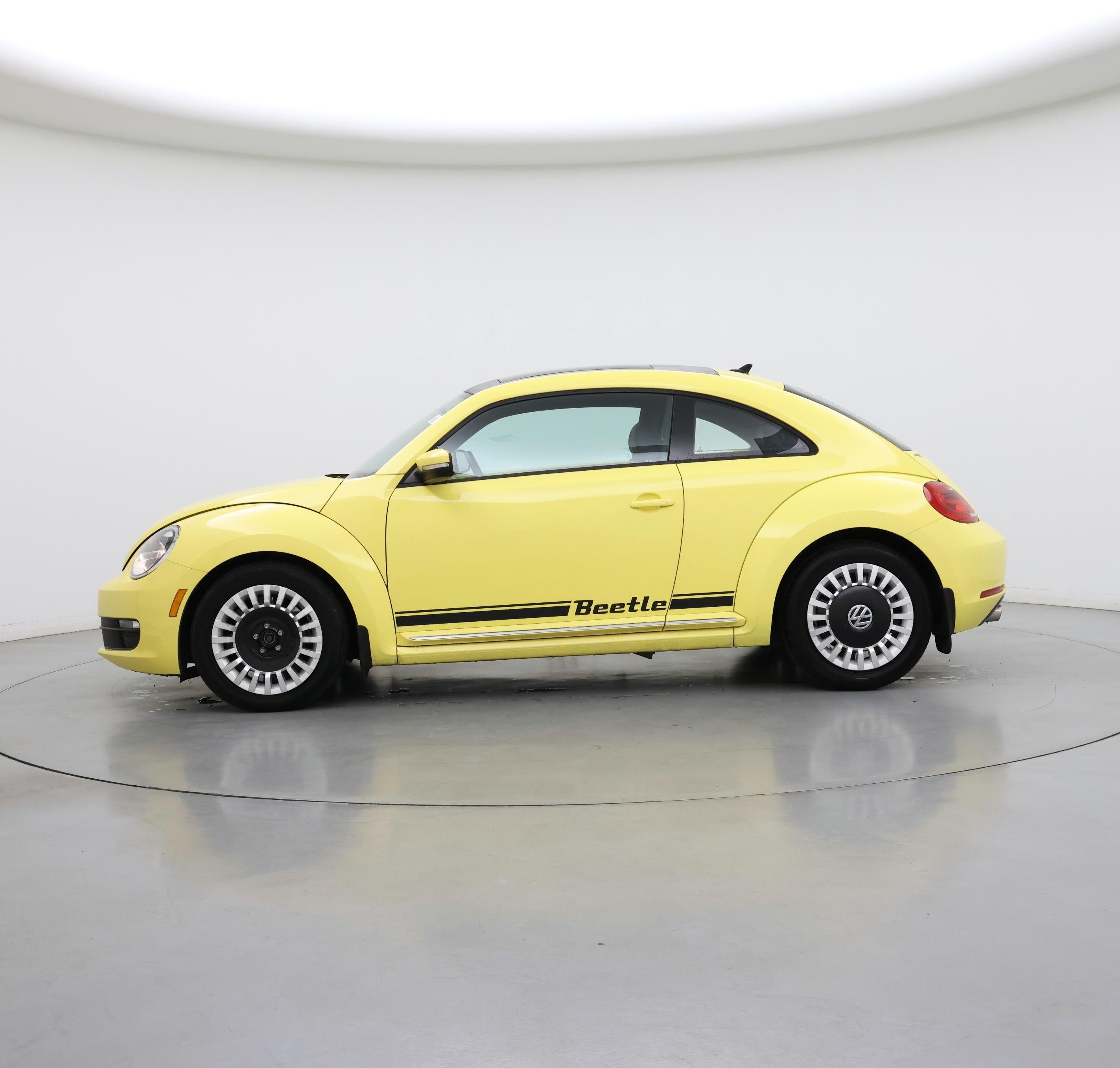 Thumbnail: 2014 Volkswagen Beetle - 3