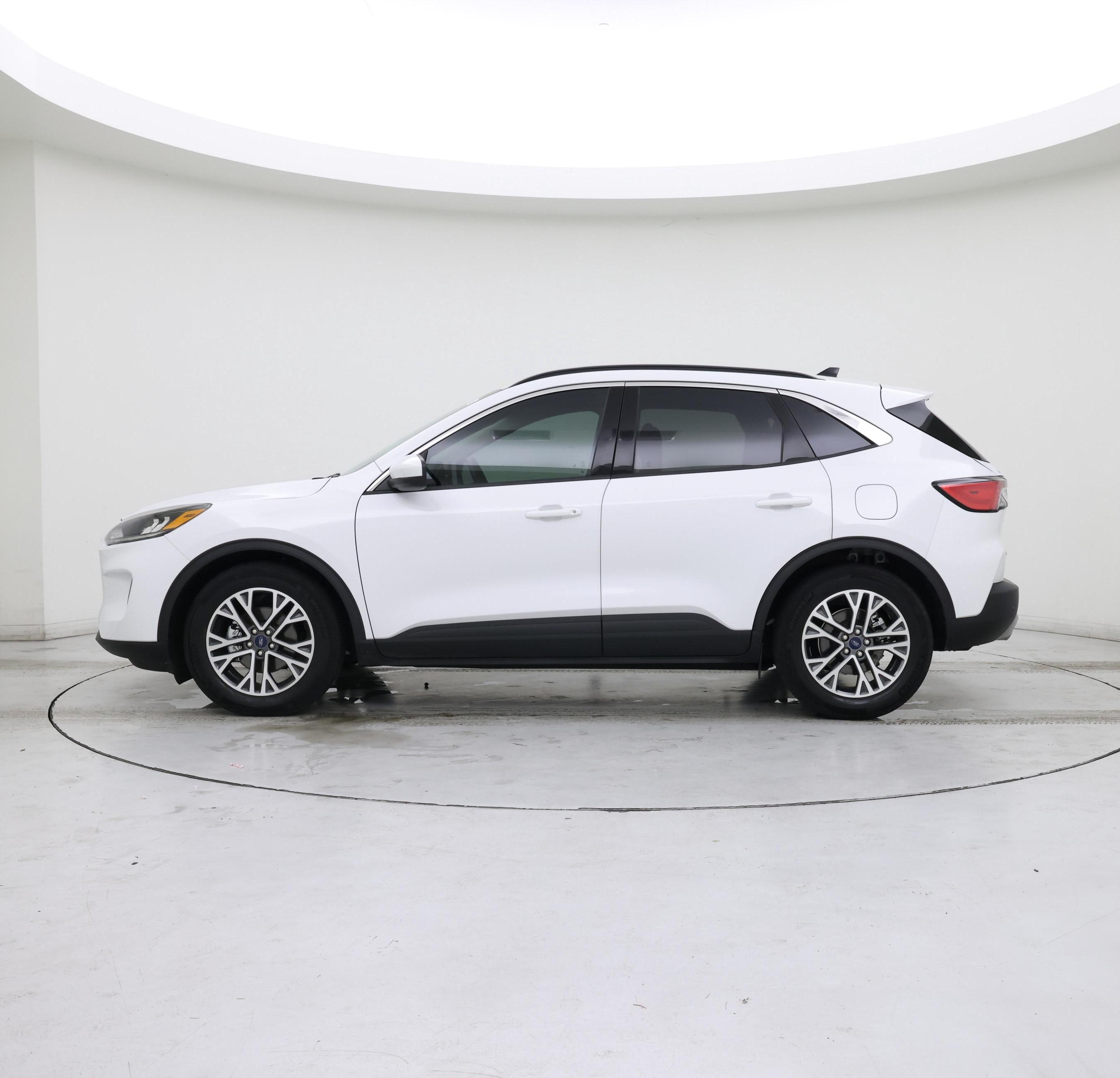 Thumbnail: 2020 Ford Escape - 3
