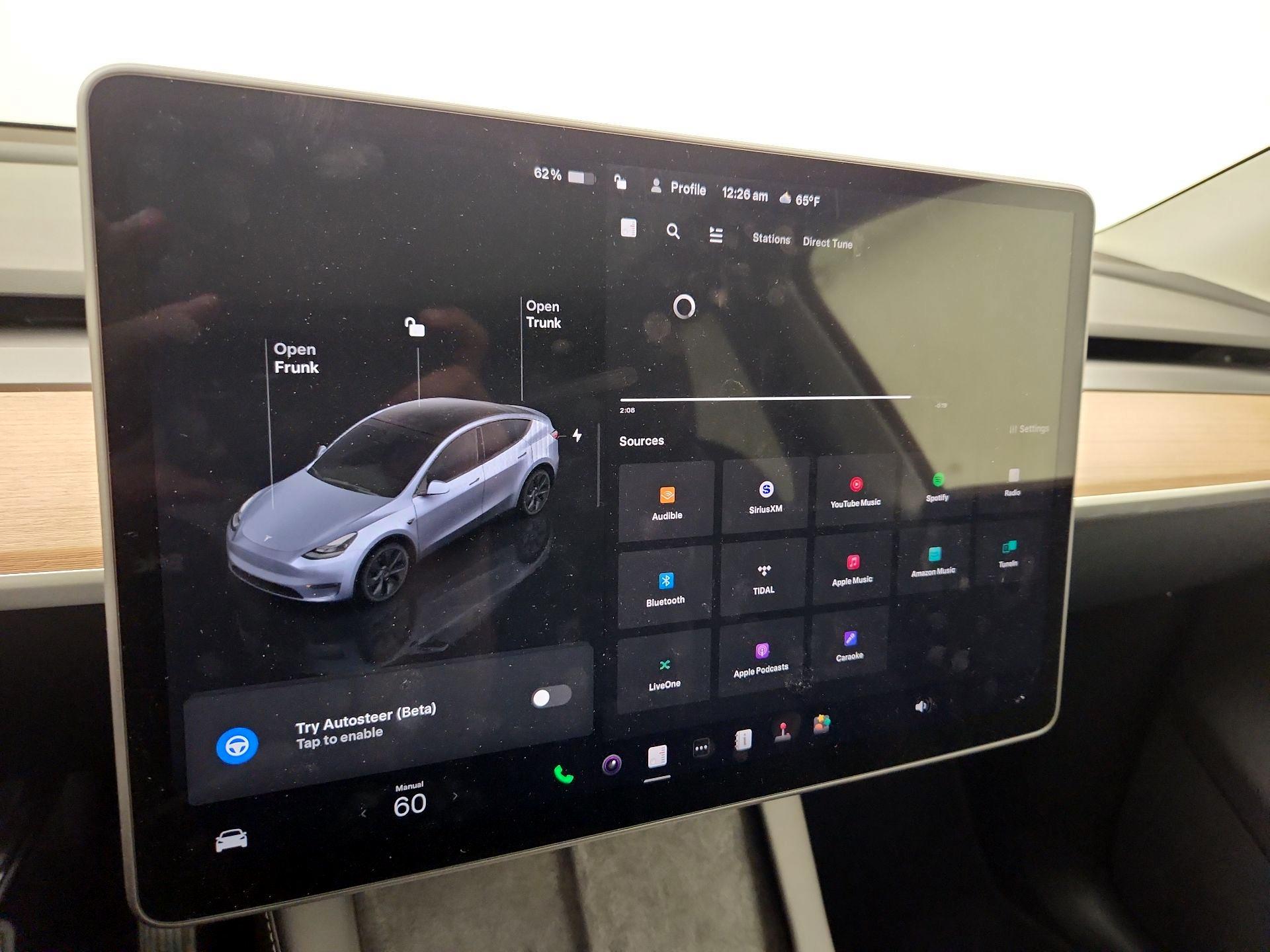 Thumbnail: 2025 Tesla Model Y - 15