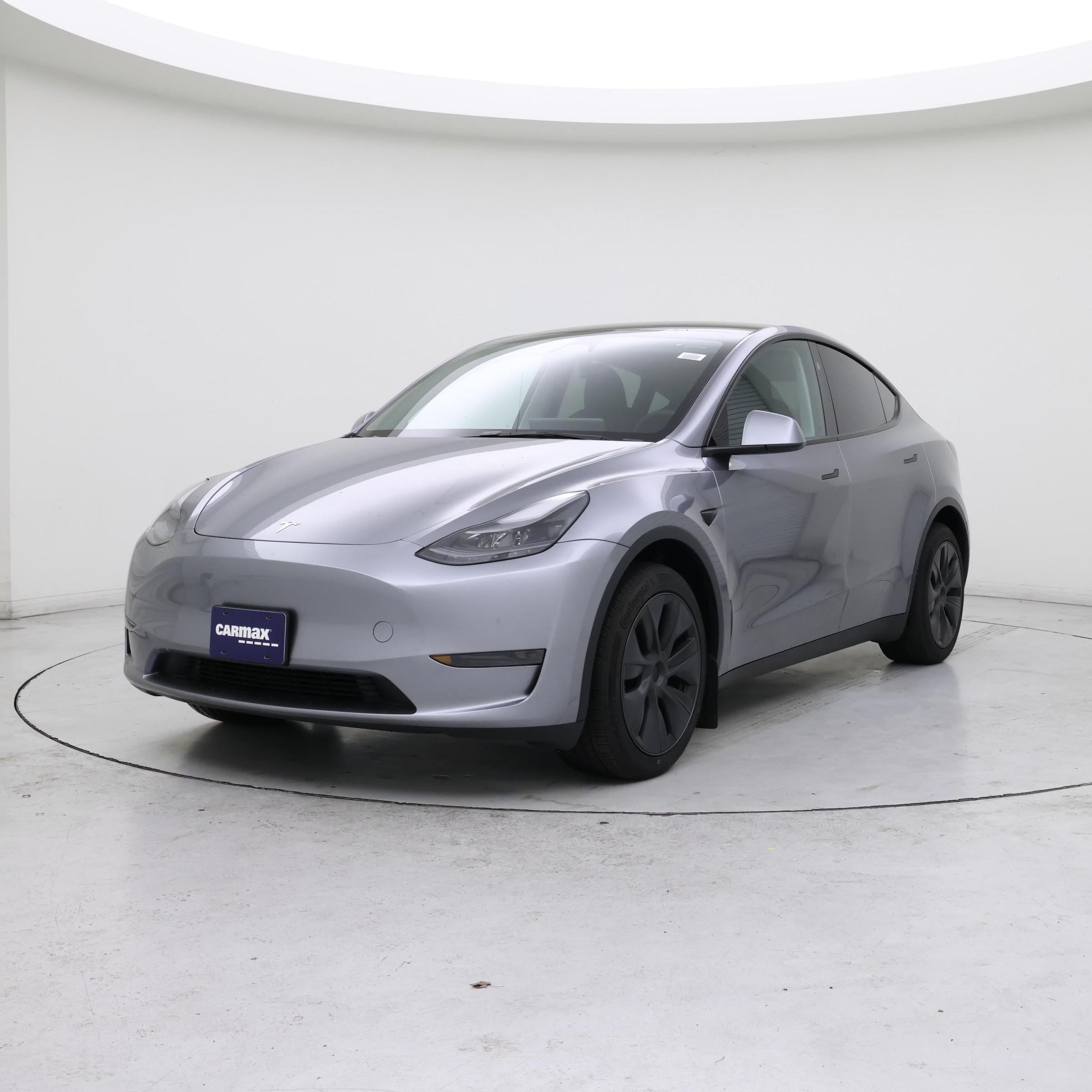 Thumbnail: 2025 Tesla Model Y - 4