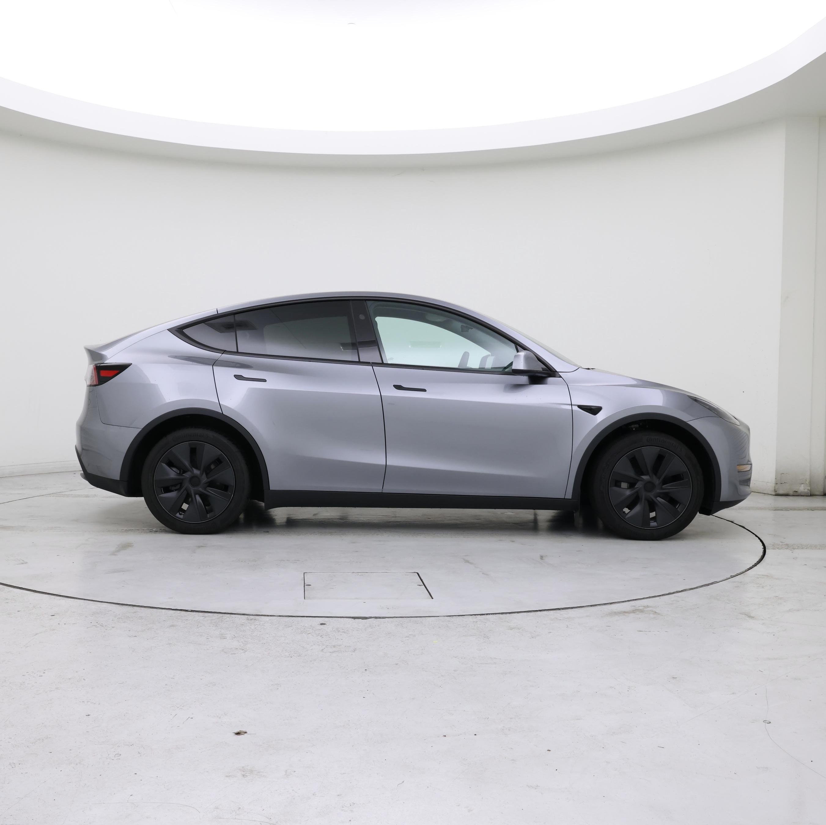 Thumbnail: 2025 Tesla Model Y - 7