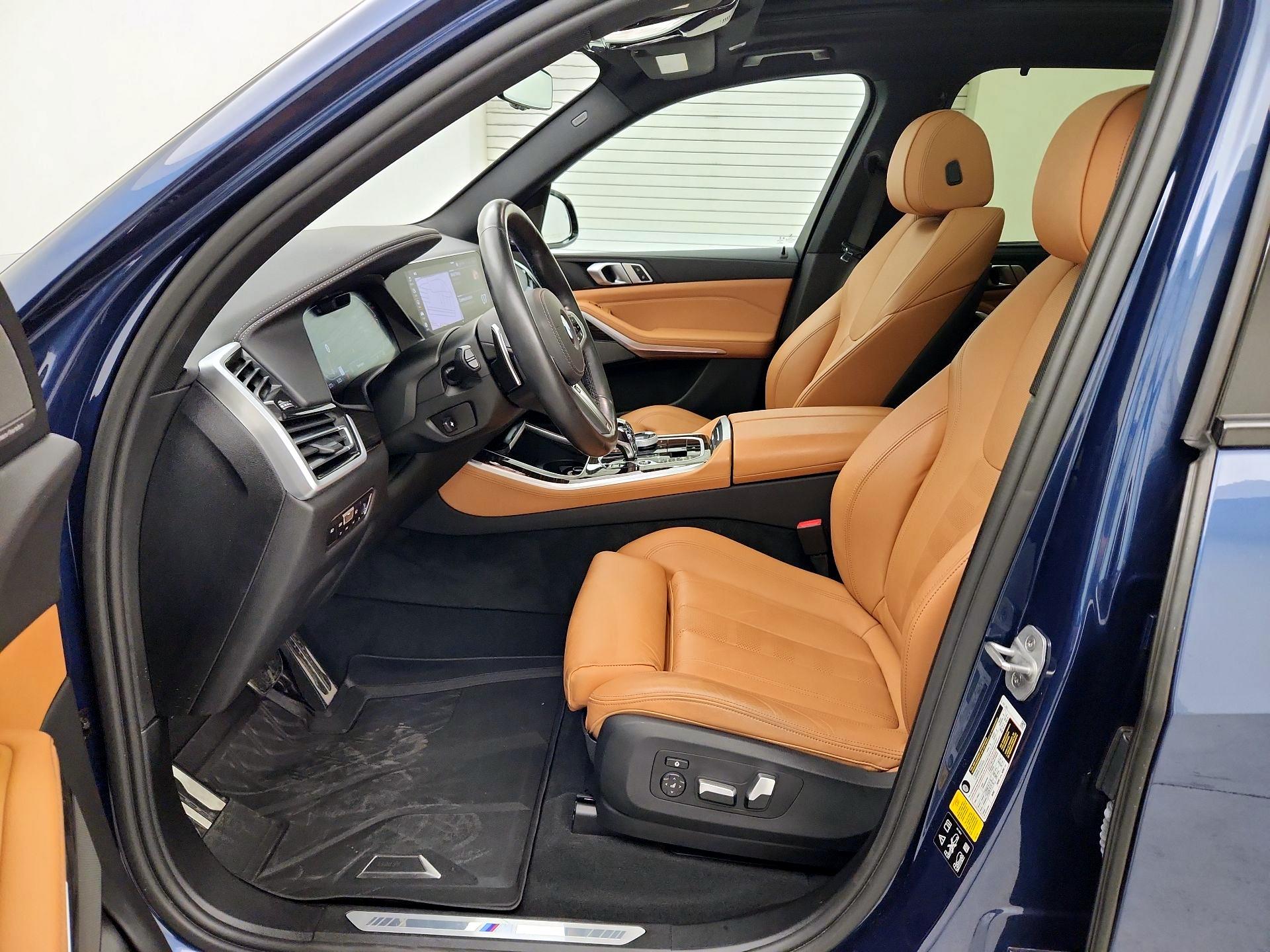 Thumbnail: 2021 BMW X5 - 11