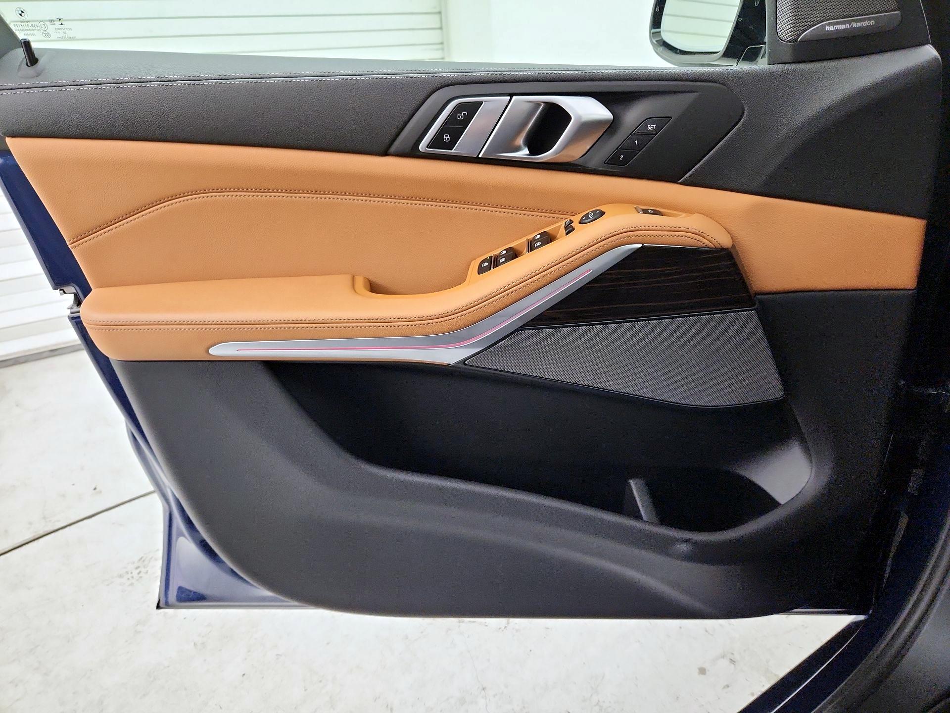 Thumbnail: 2021 BMW X5 - 12