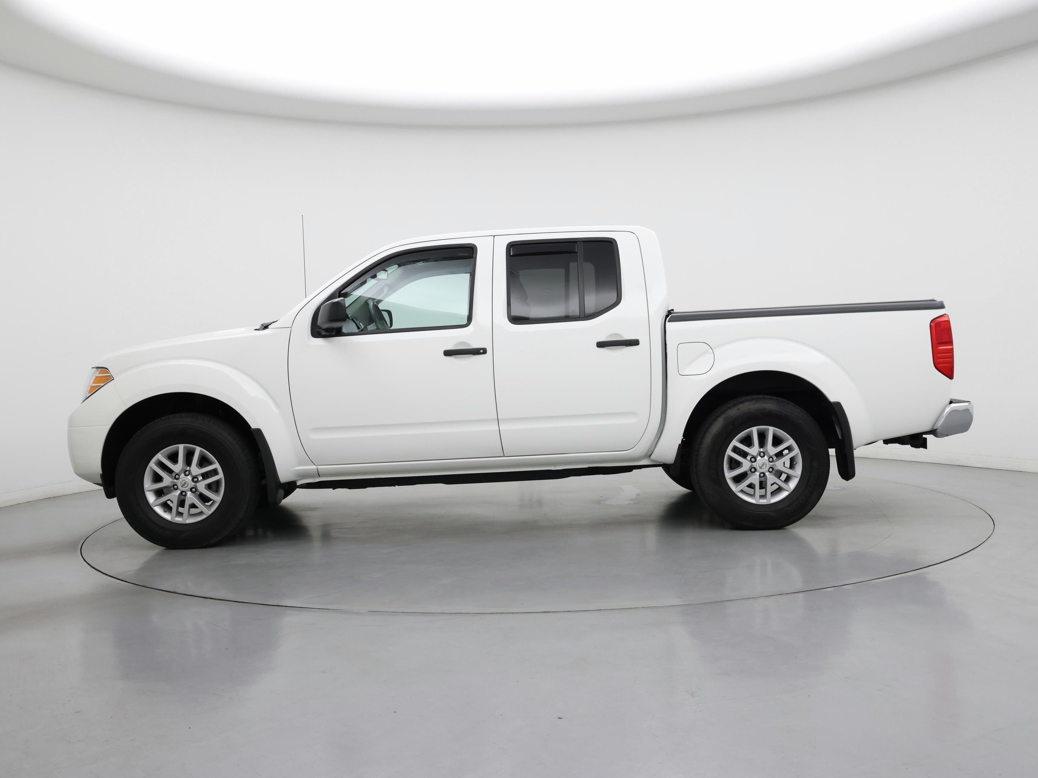 Thumbnail: 2017 Nissan Frontier - 3