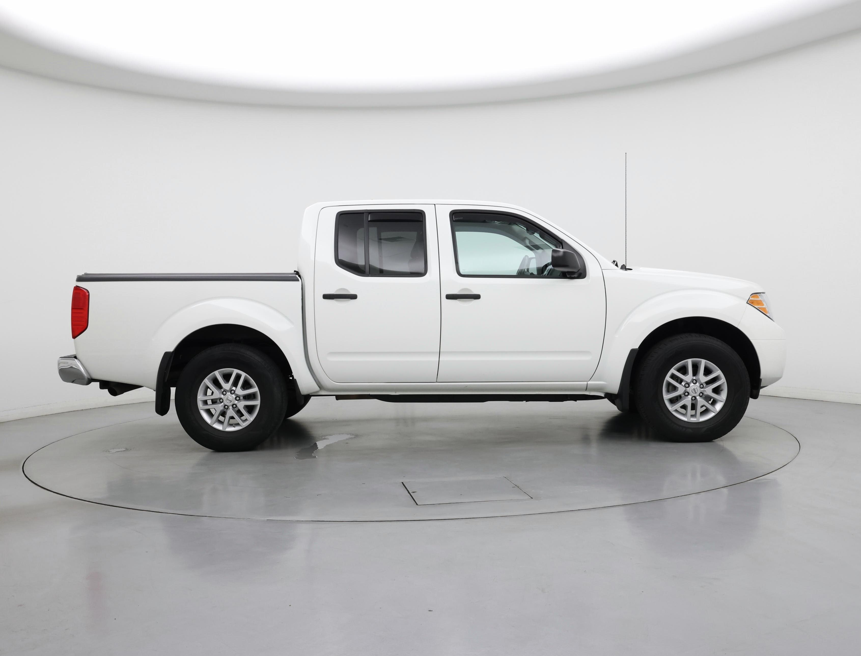 Thumbnail: 2017 Nissan Frontier - 7