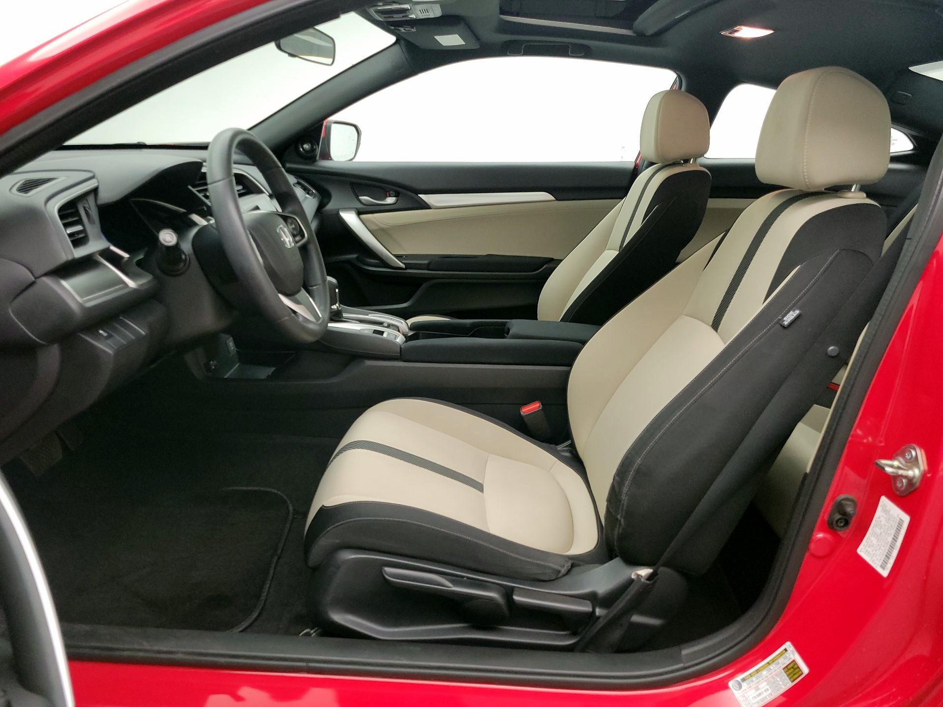 Thumbnail: 2016 Honda Civic - 11