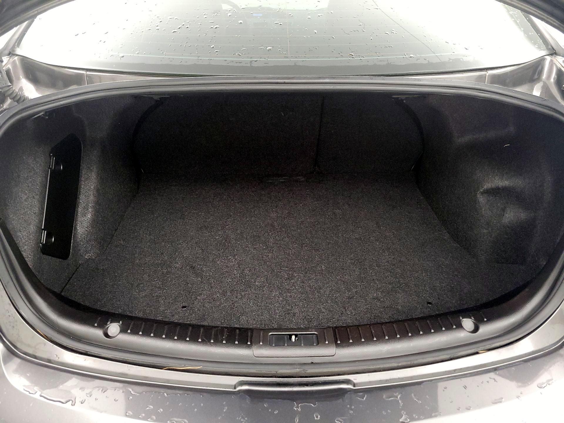 Thumbnail: 2013 Mazda Mazda3 - 19