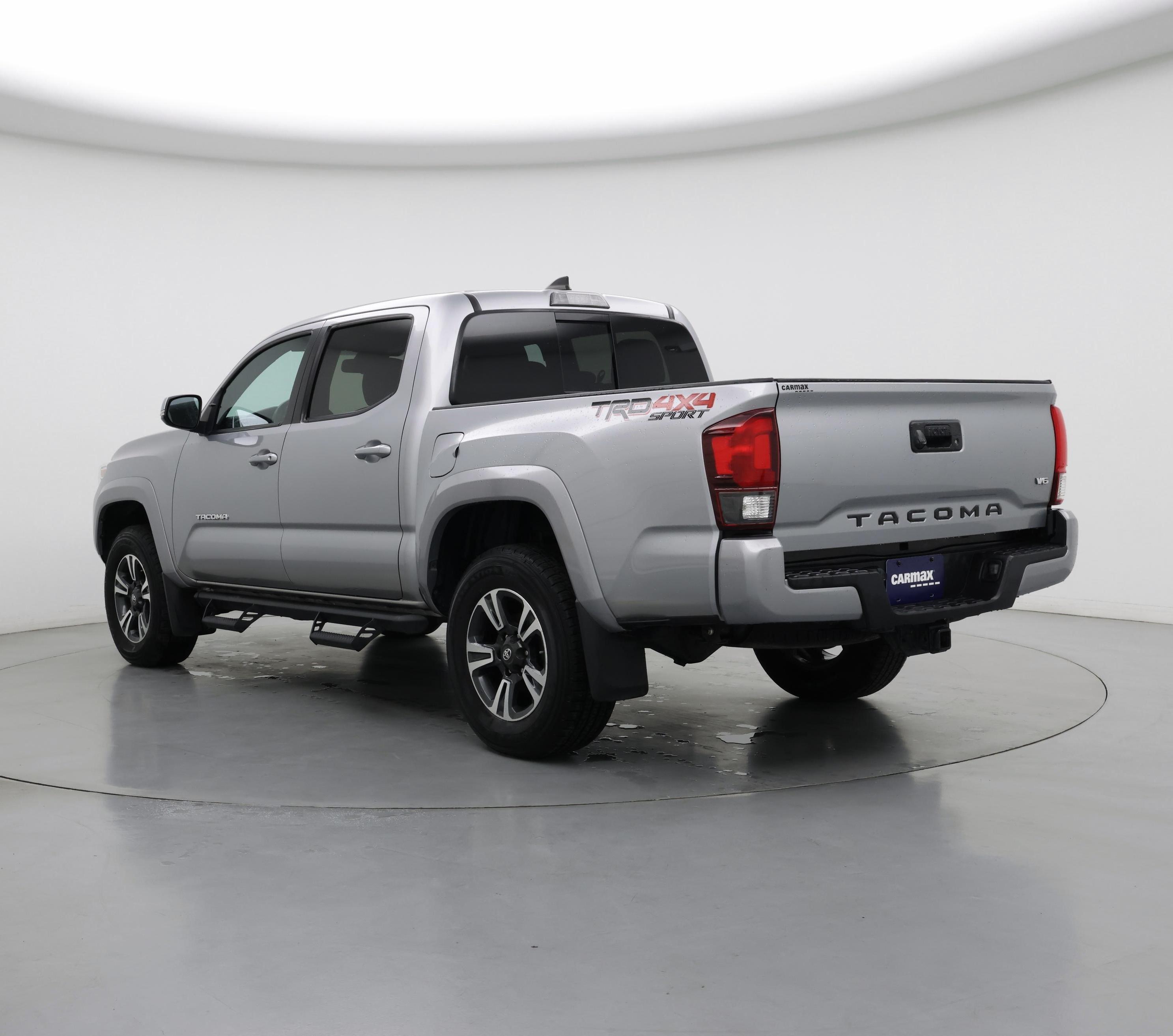 Thumbnail: 2018 Toyota Tacoma - 2
