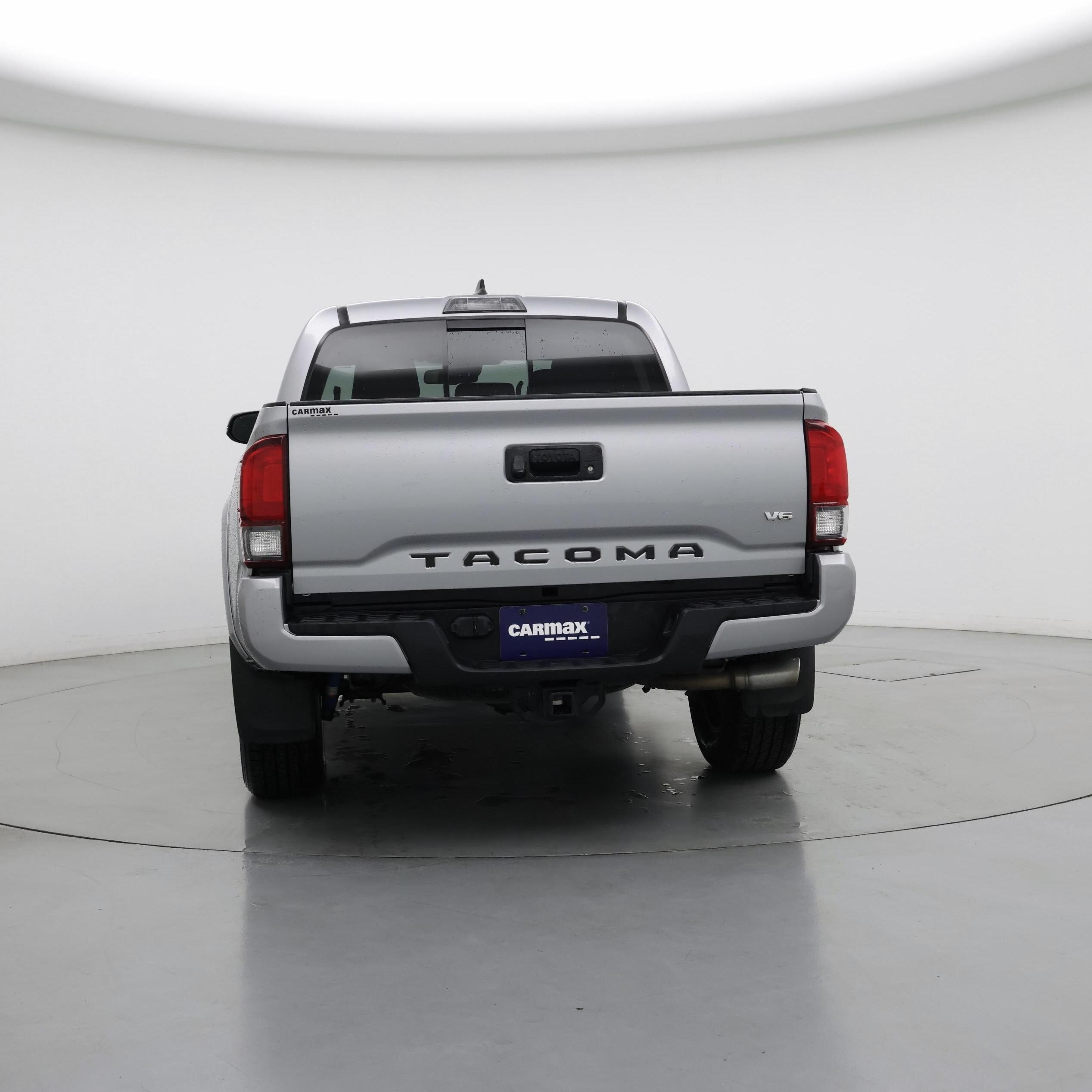 Thumbnail: 2018 Toyota Tacoma - 6