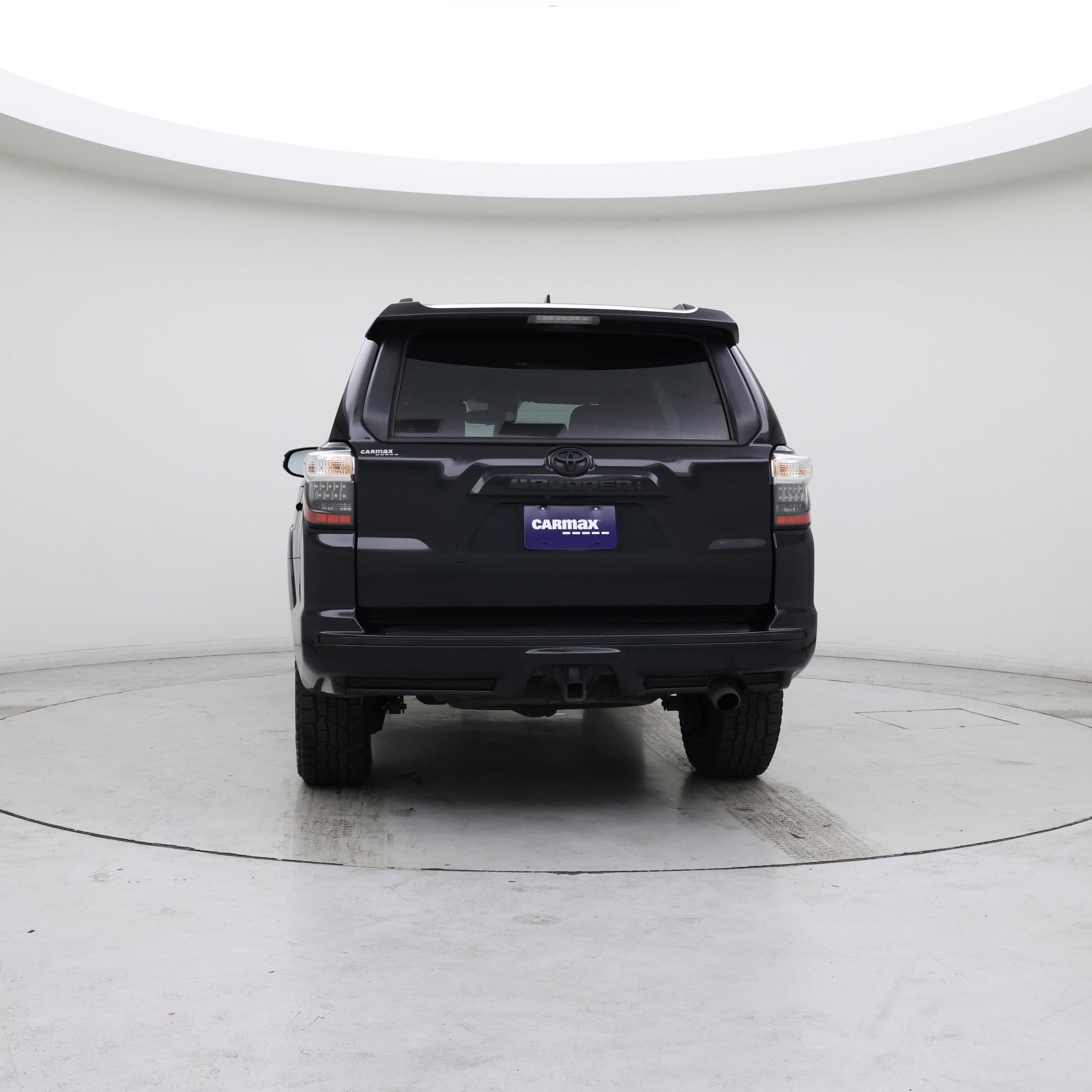 Thumbnail: 2022 Toyota 4Runner - 6
