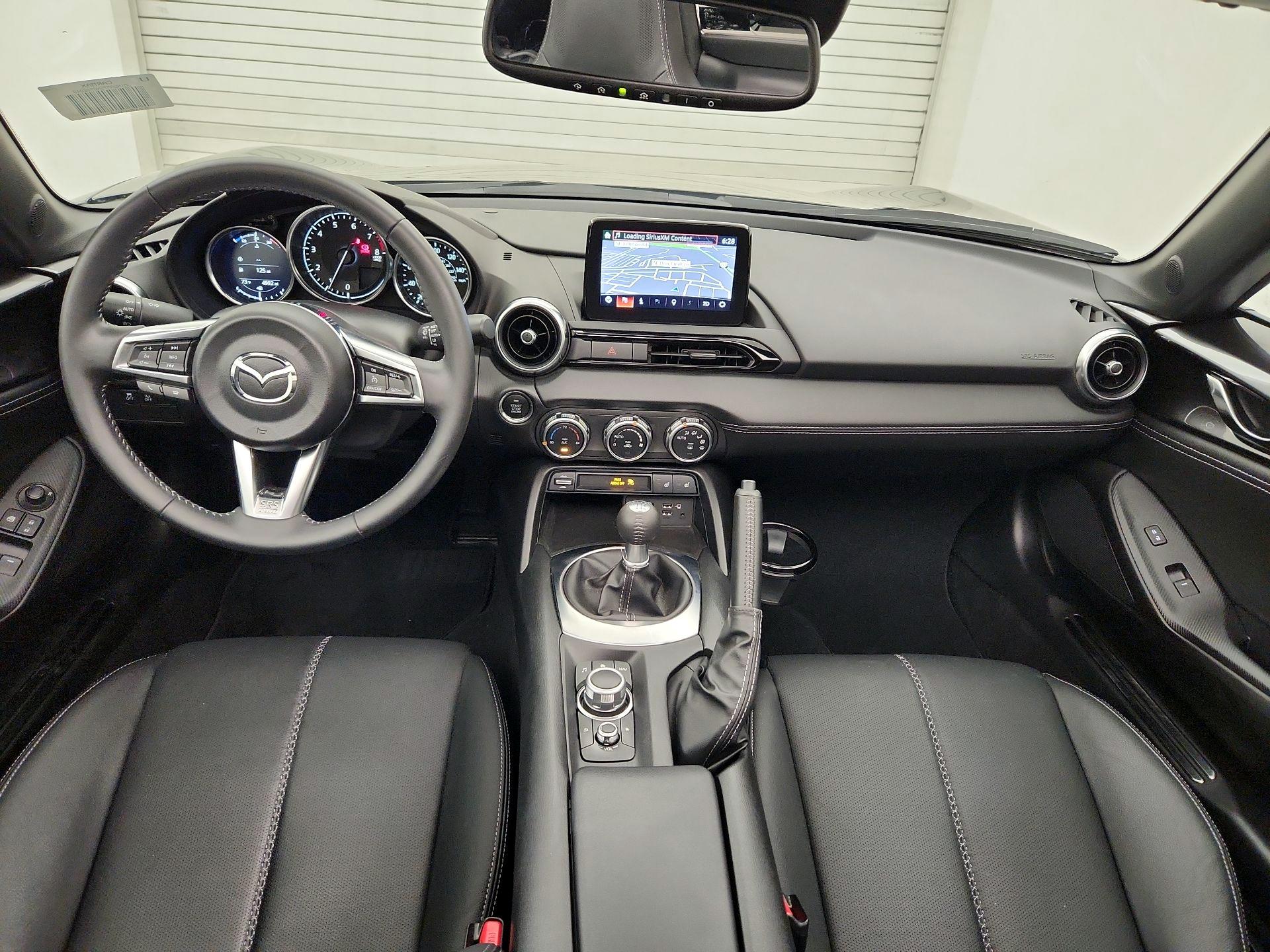 Thumbnail: 2022 Mazda MX-5 Miata - 9