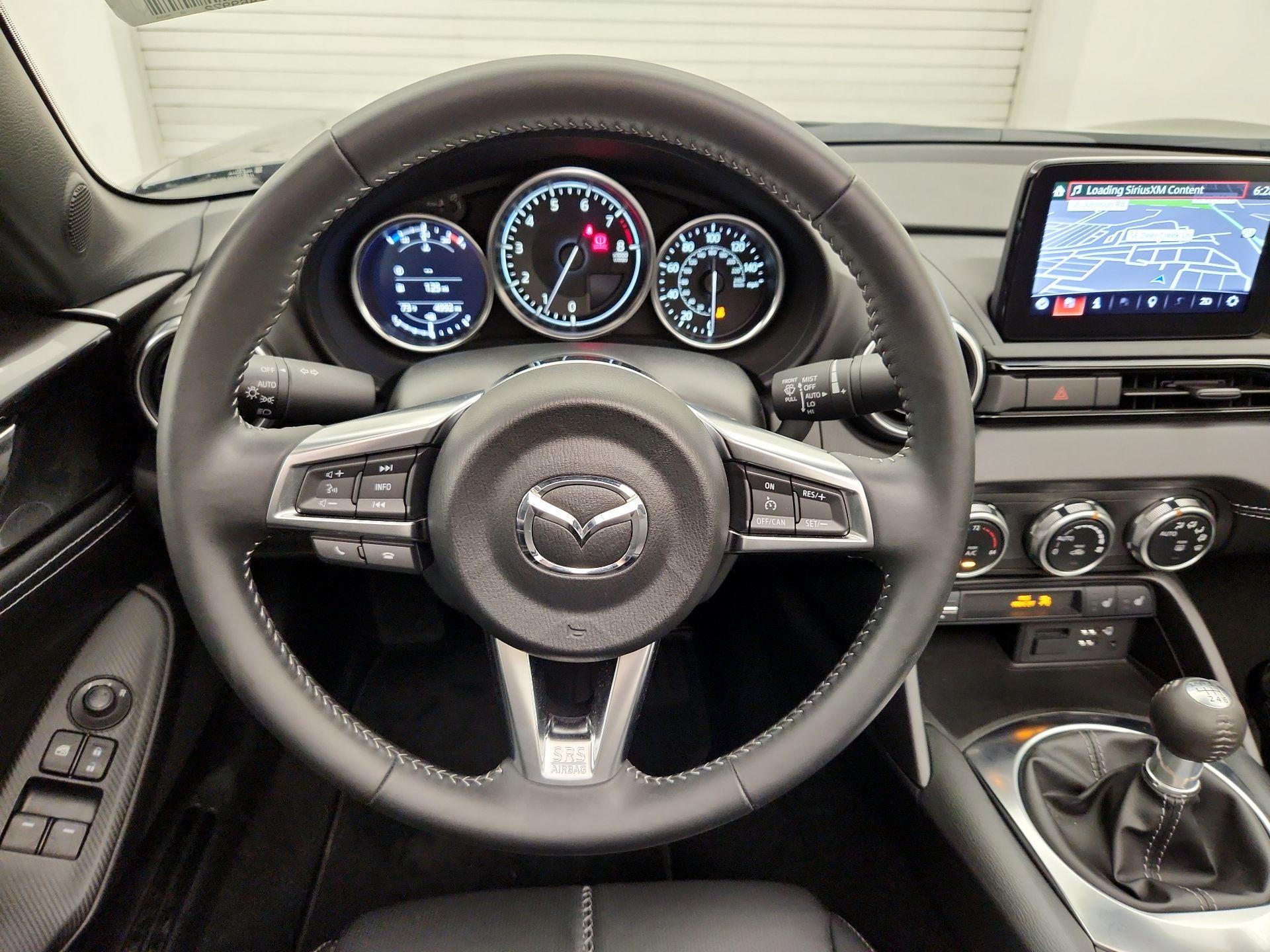 Thumbnail: 2022 Mazda MX-5 Miata - 10