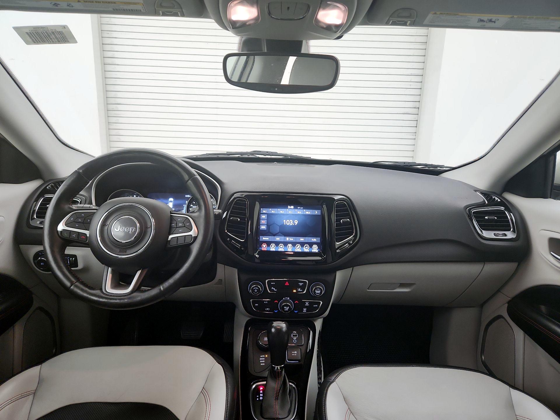 Thumbnail: 2018 Jeep Compass - 9