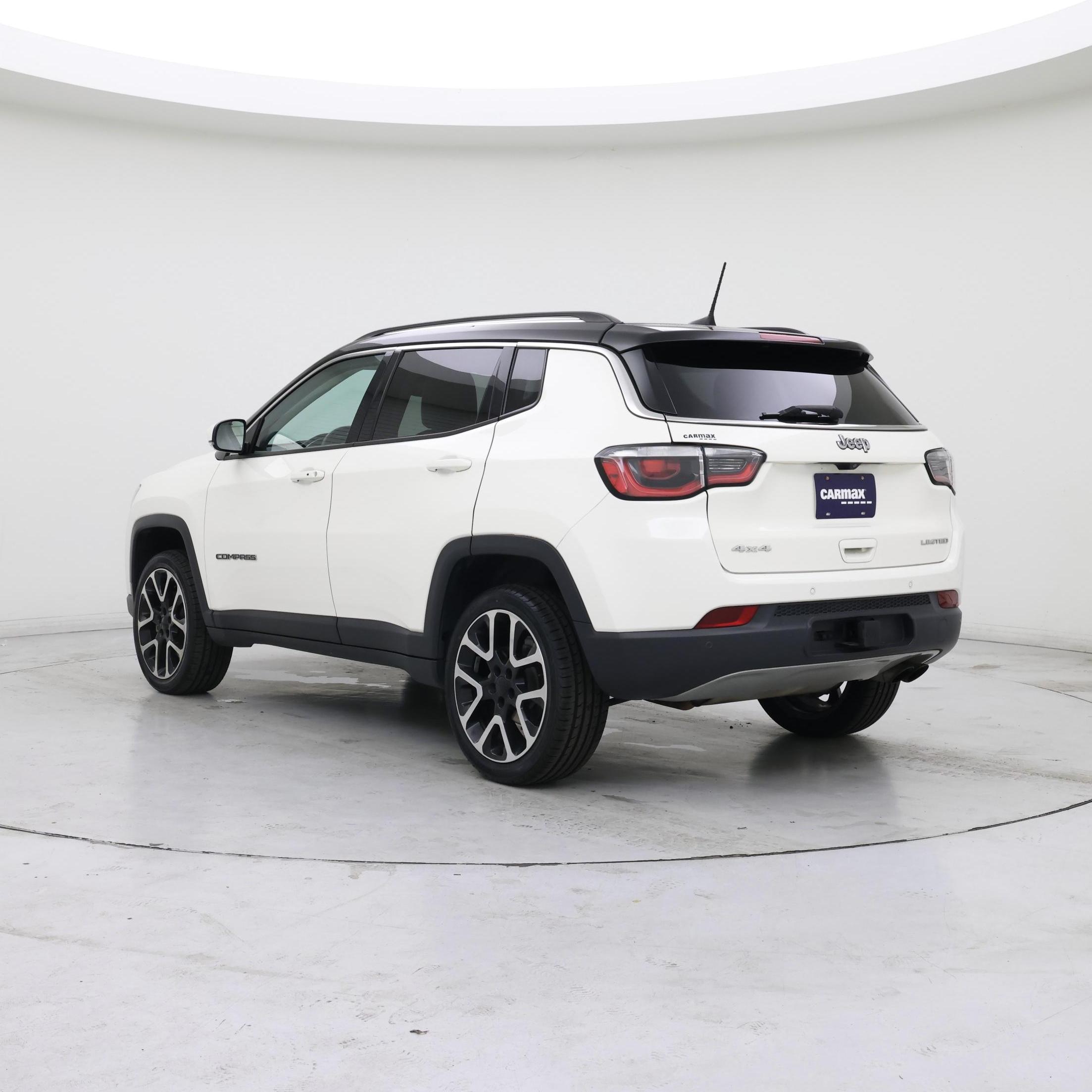 Thumbnail: 2018 Jeep Compass - 2