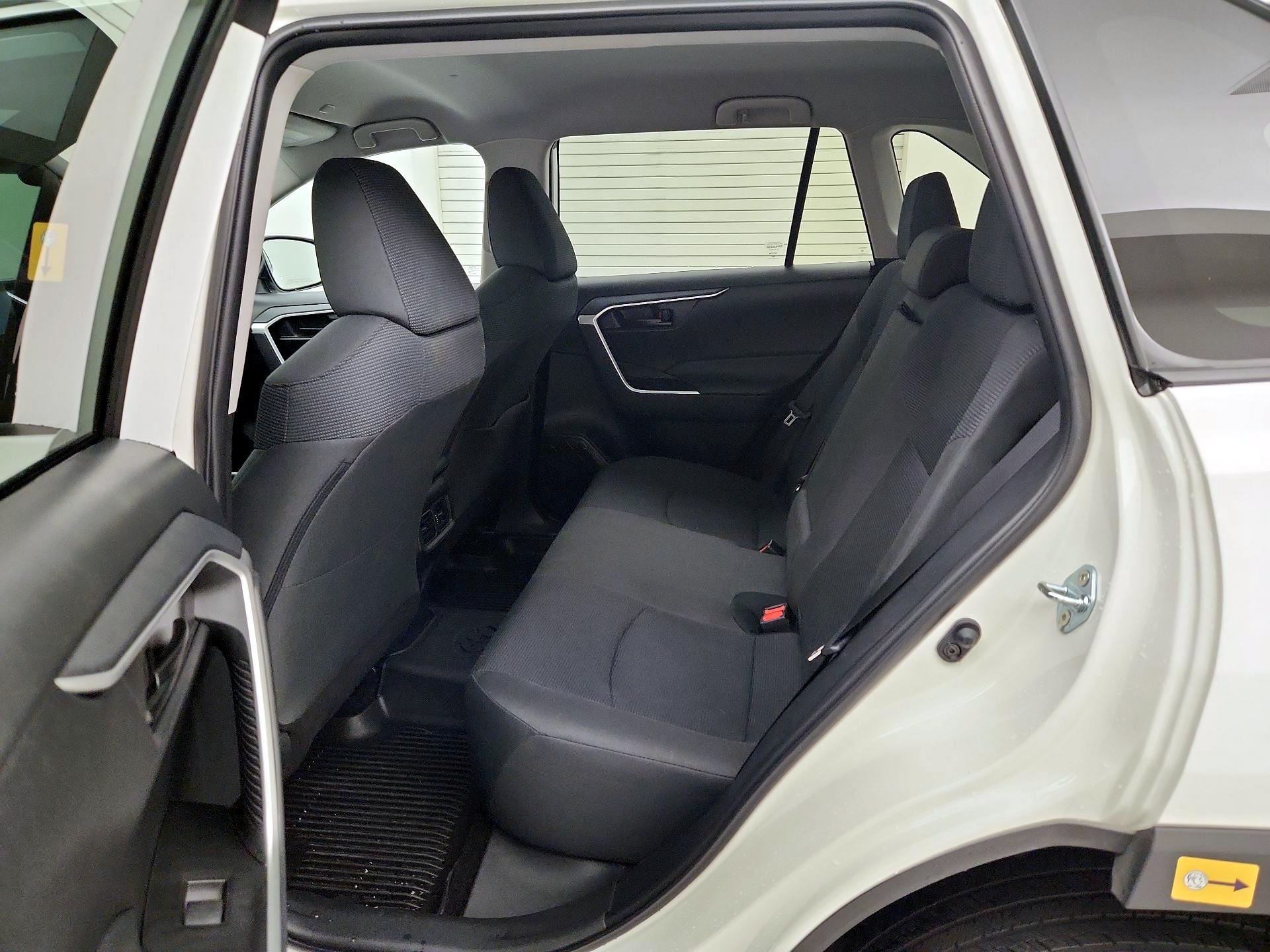 Thumbnail: 2025 Toyota RAV4 - 19