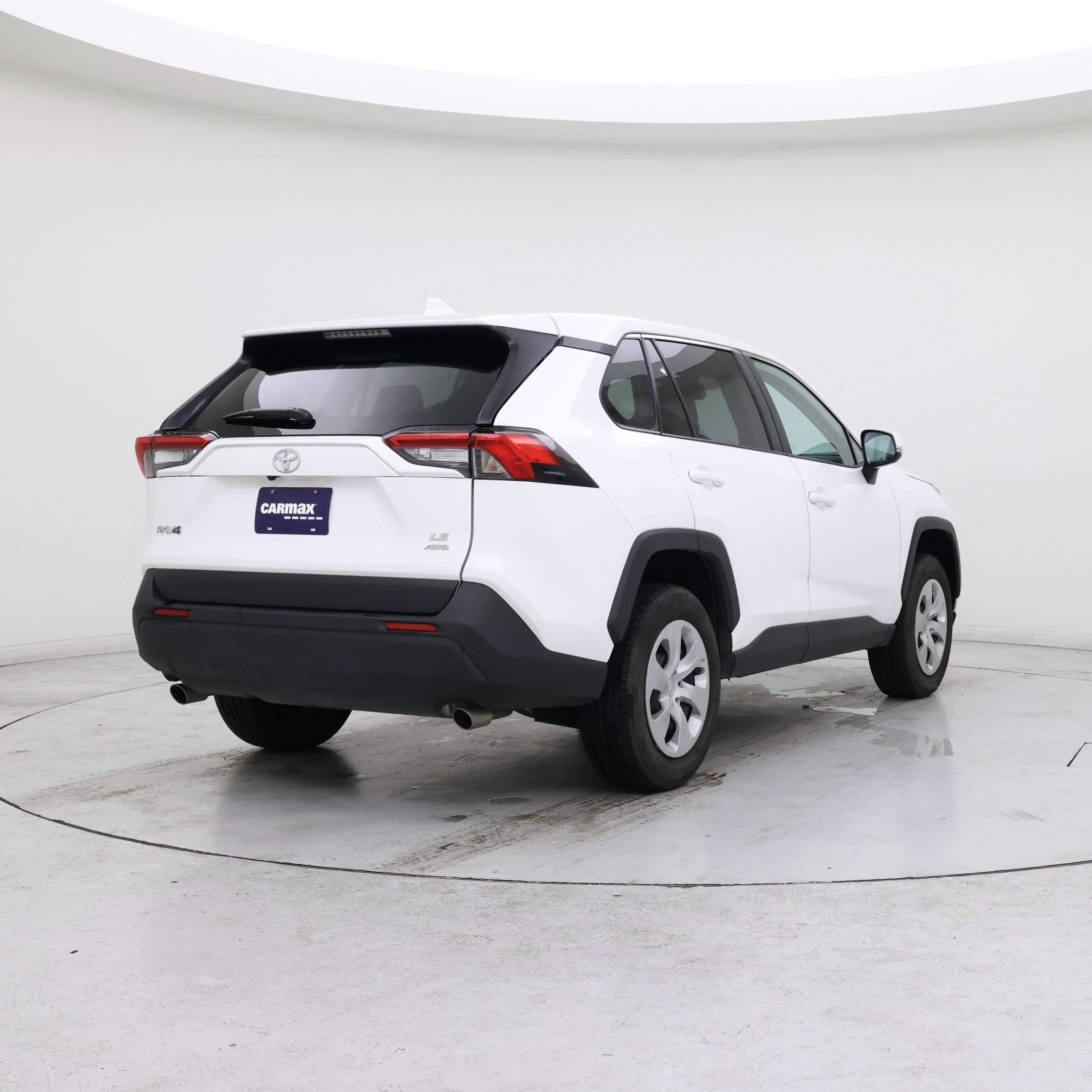 Thumbnail: 2025 Toyota RAV4 - 8