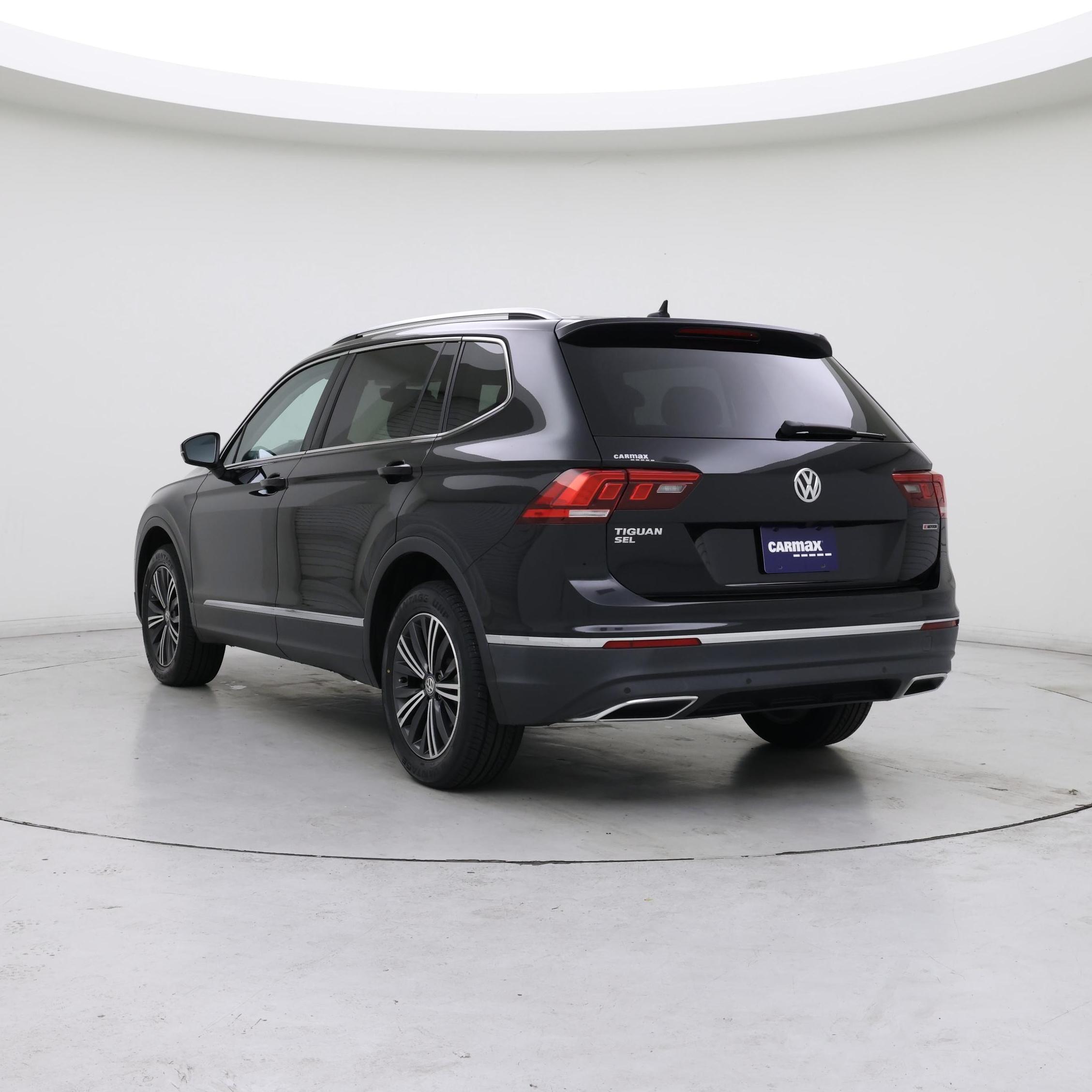 Thumbnail: 2019 Volkswagen Tiguan - 2