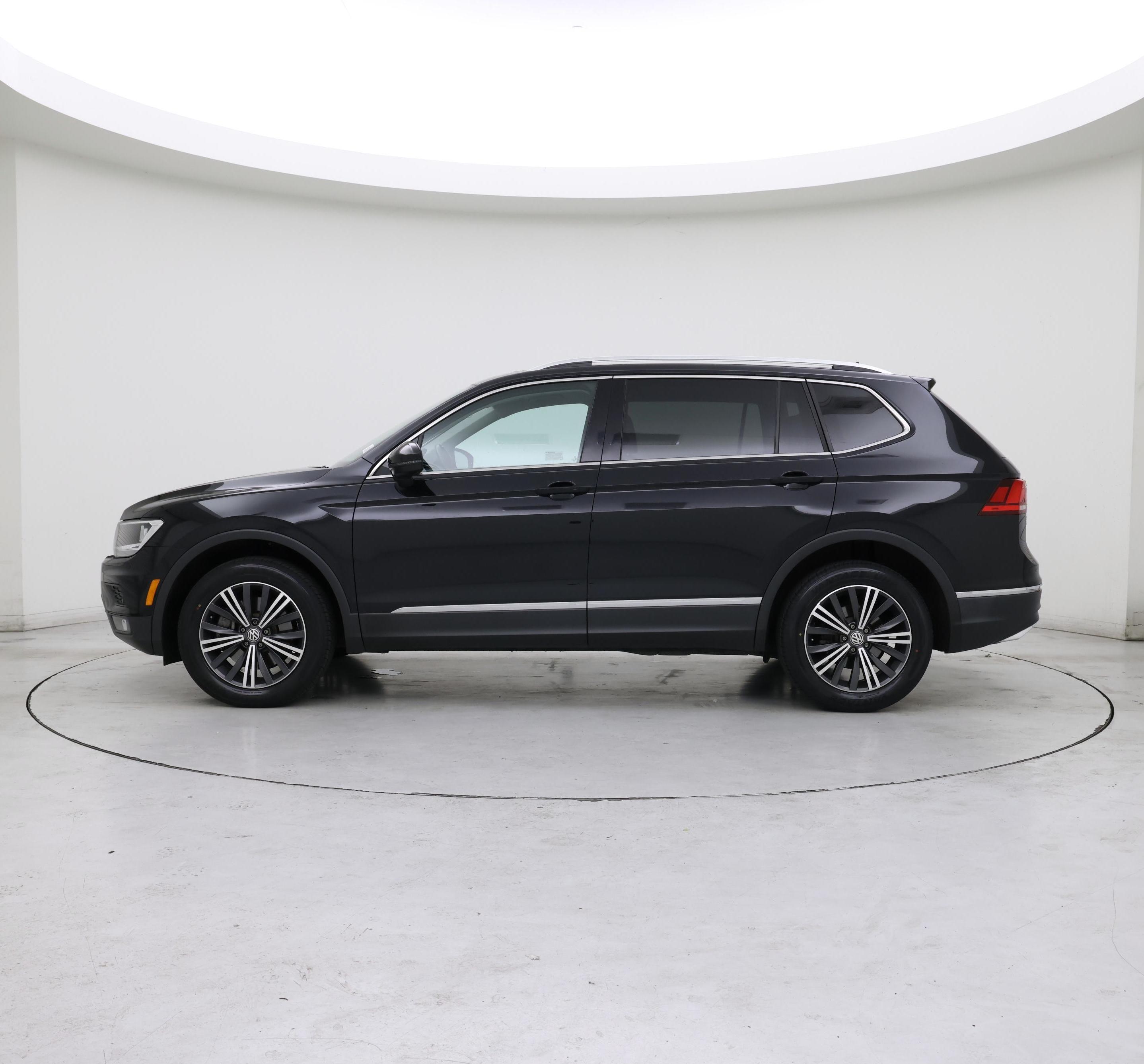 Thumbnail: 2019 Volkswagen Tiguan - 3