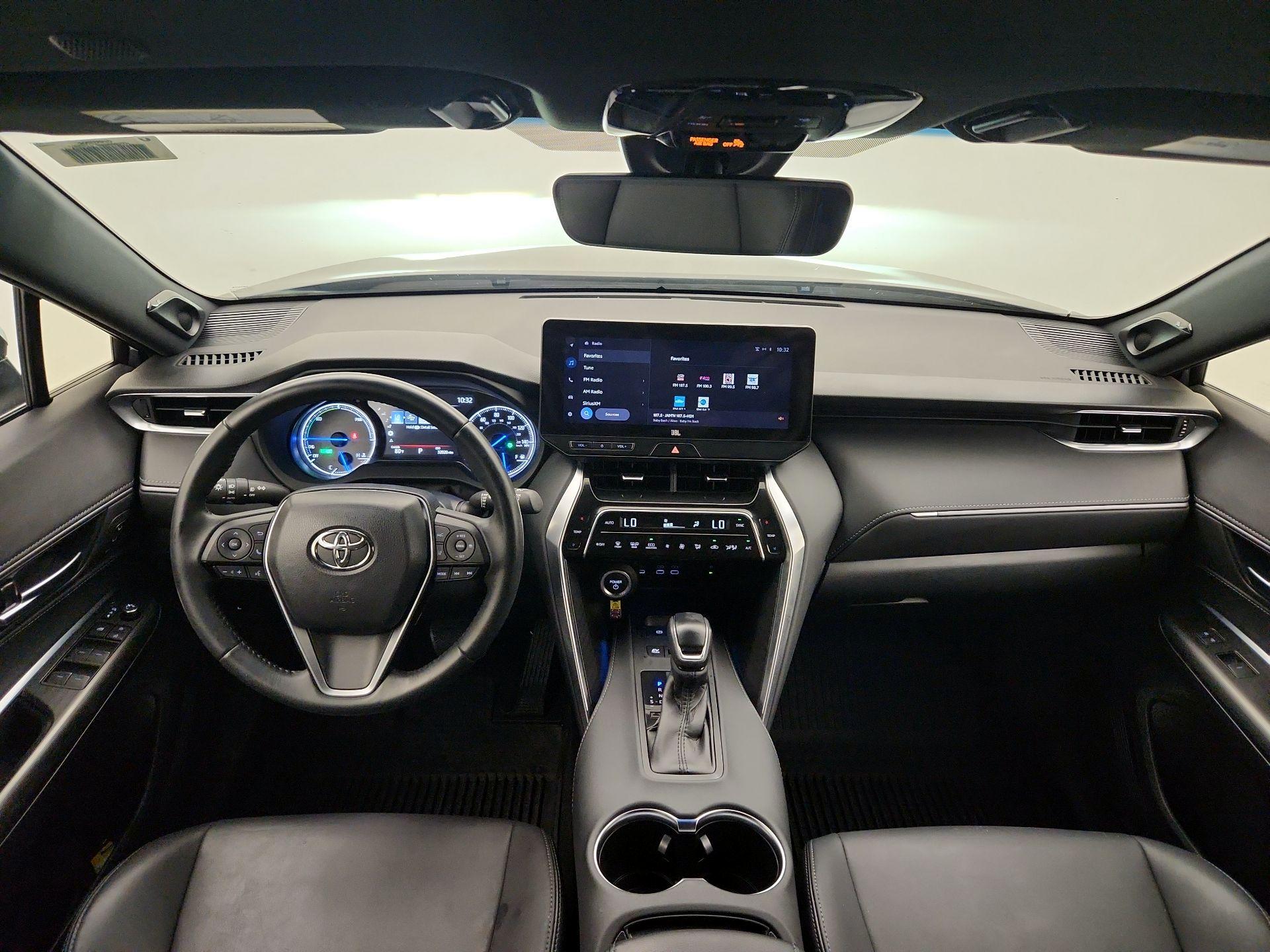 Thumbnail: 2023 Toyota Venza - 9