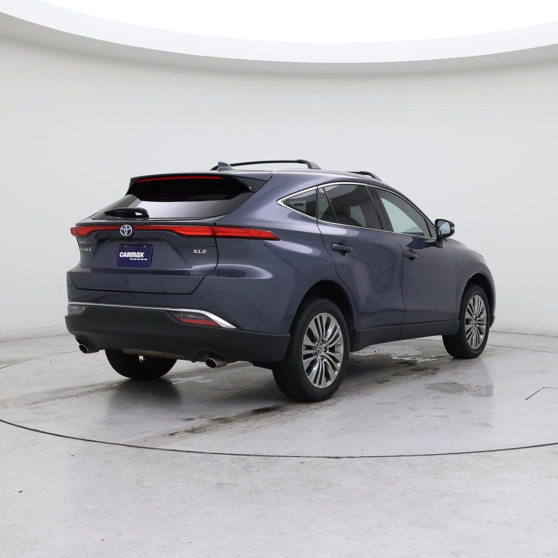 Thumbnail: 2023 Toyota Venza - 8