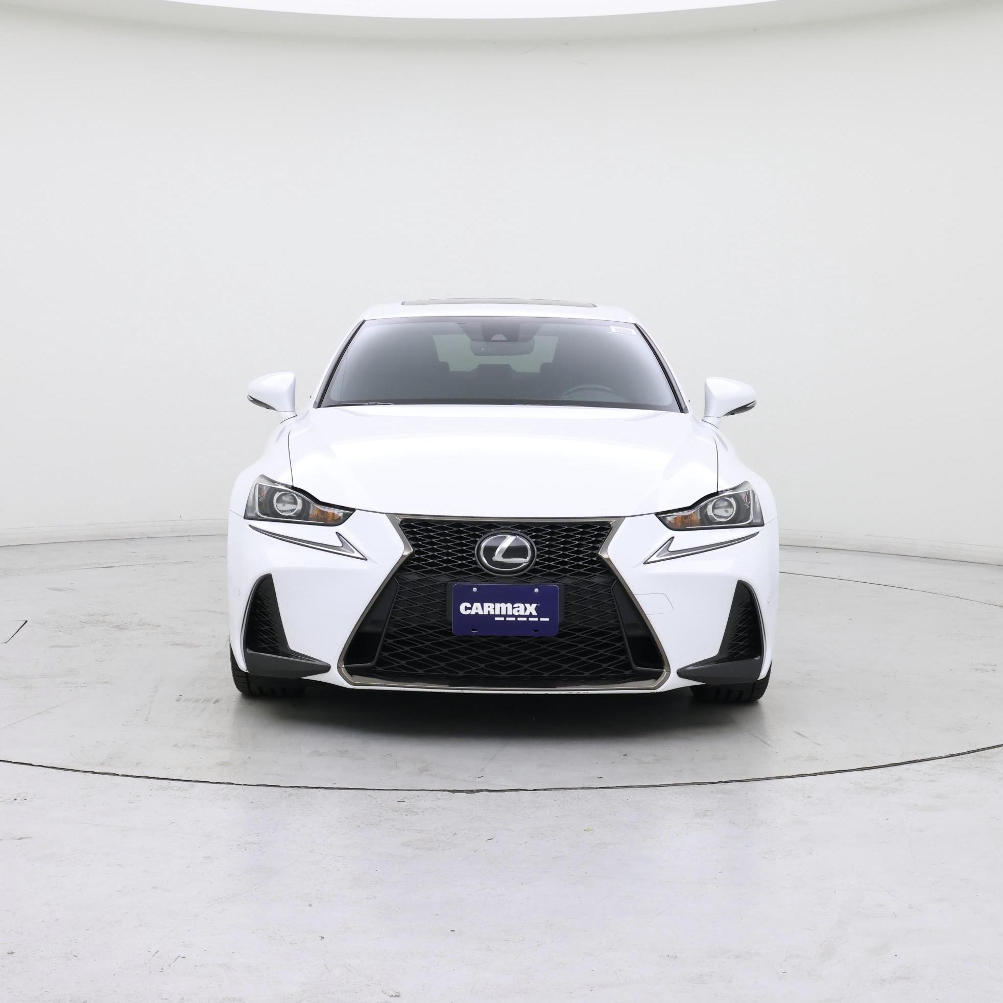 Thumbnail: 2019 Lexus IS - 5