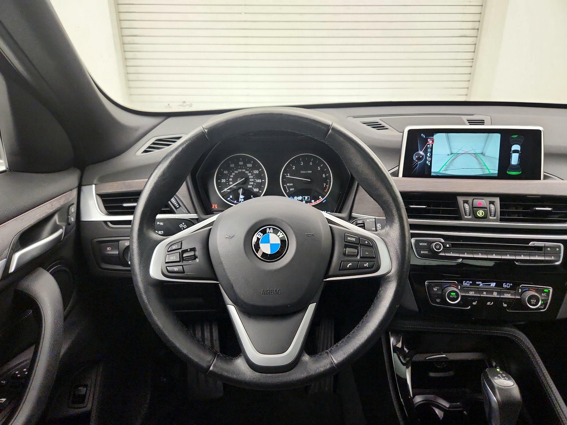 Thumbnail: 2016 BMW X1 - 10