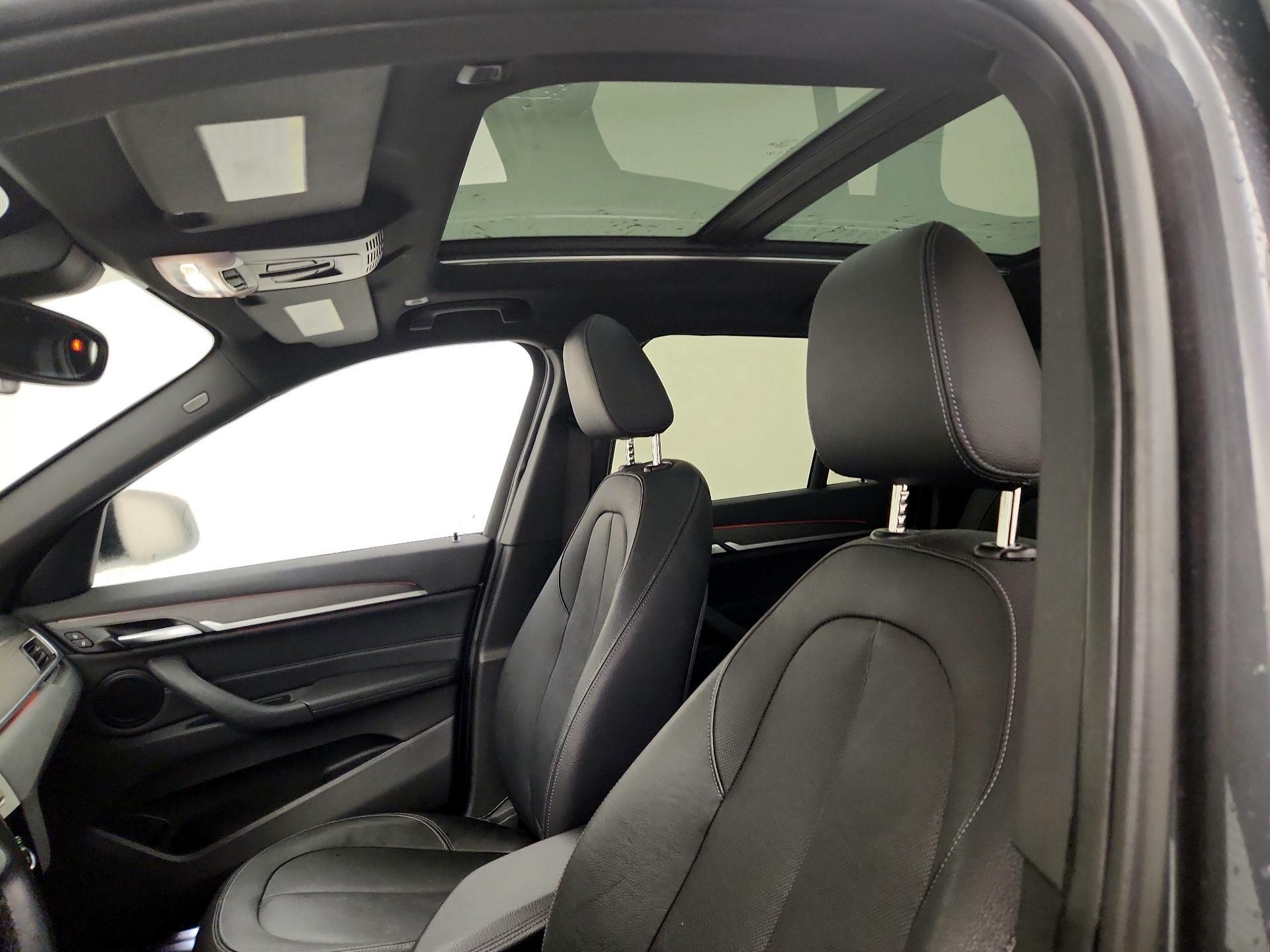 Thumbnail: 2016 BMW X1 - 19