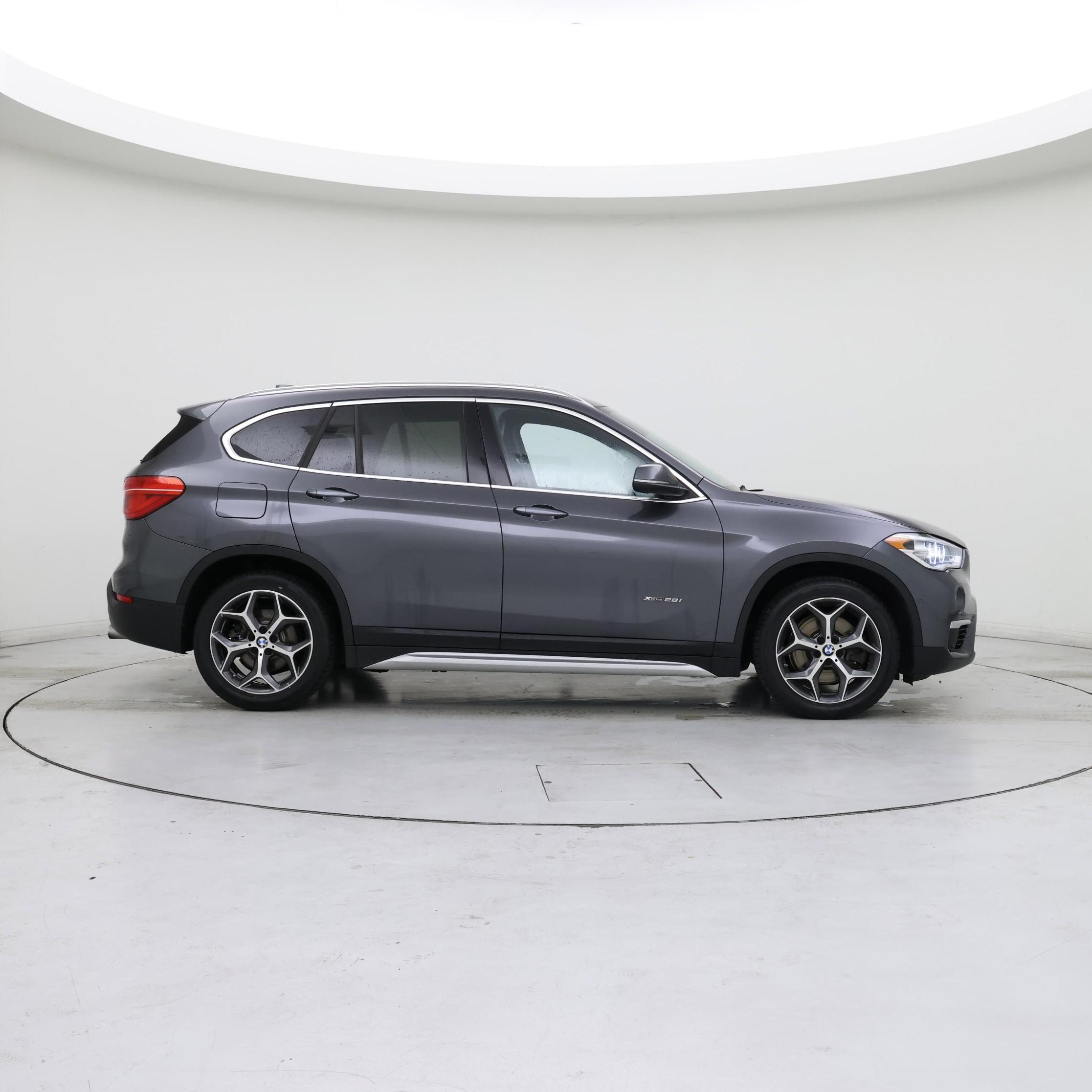 Thumbnail: 2016 BMW X1 - 7