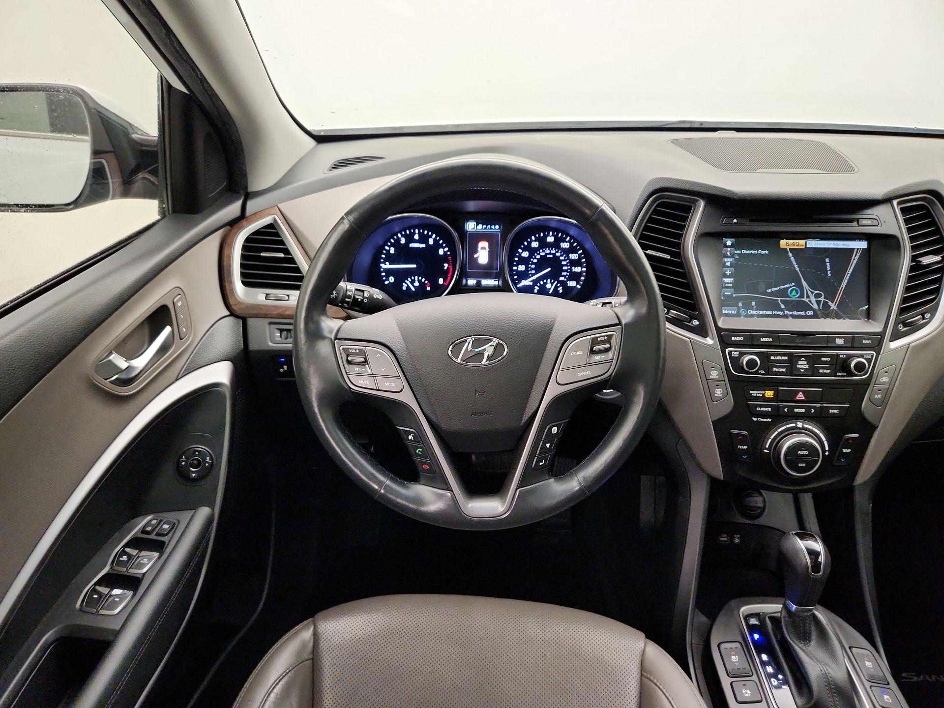 Thumbnail: 2018 Hyundai Santa Fe - 10