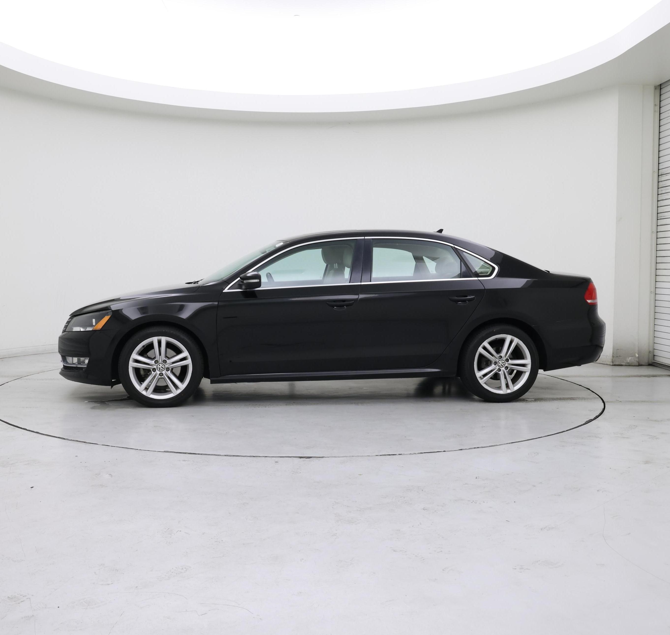Thumbnail: 2014 Volkswagen Passat - 3