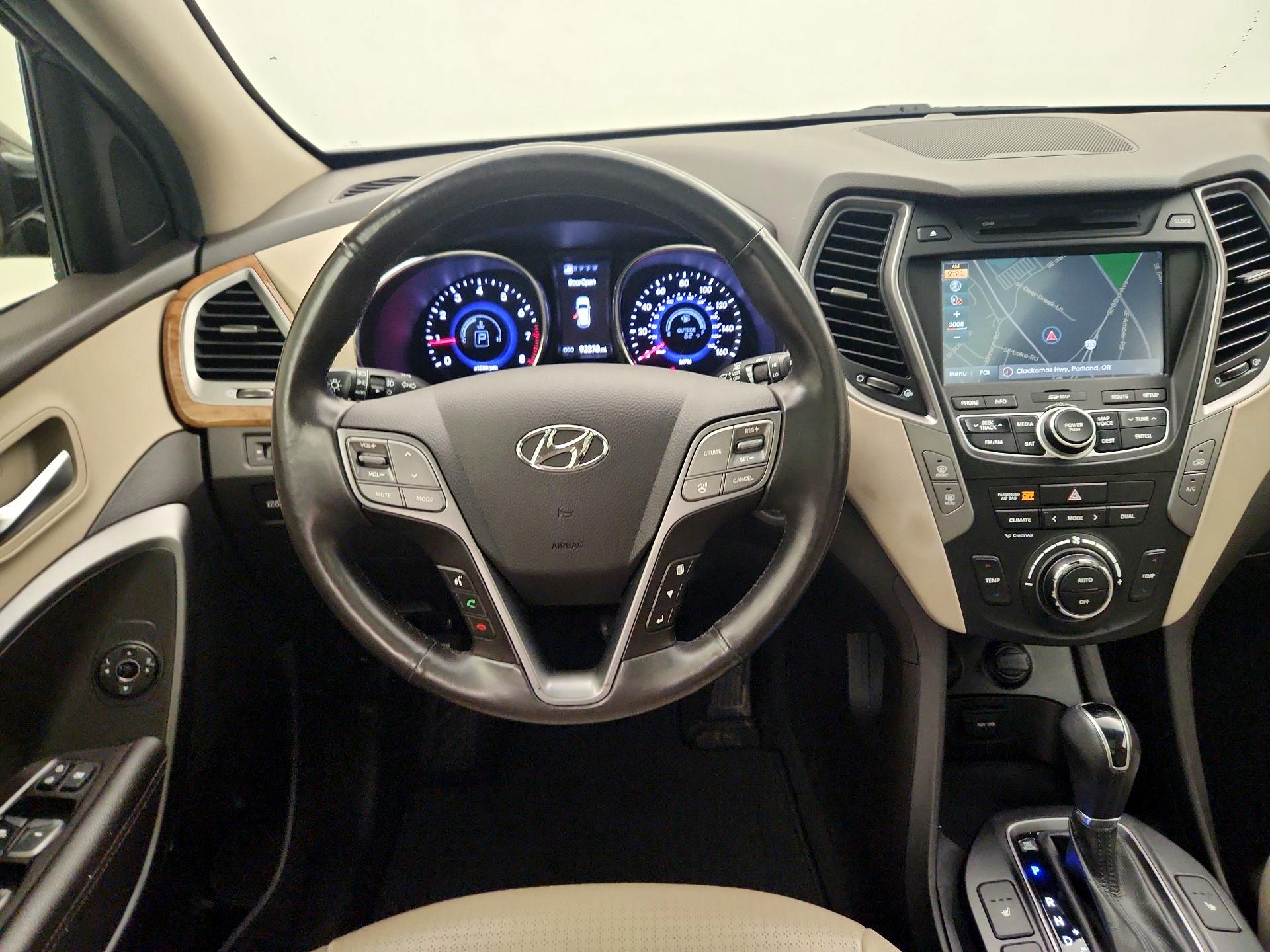 Thumbnail: 2013 Hyundai Santa Fe - 10