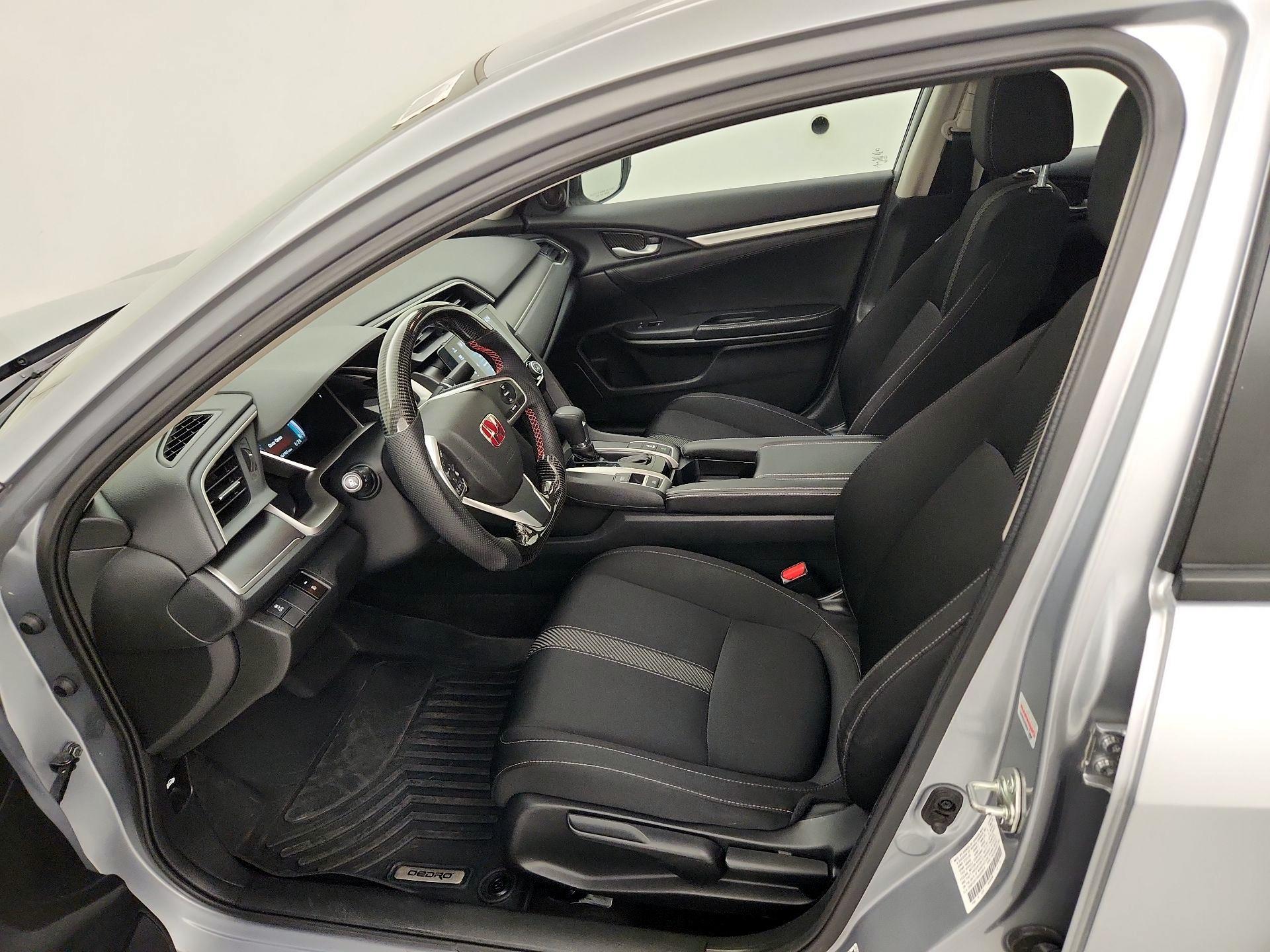Thumbnail: 2016 Honda Civic - 11