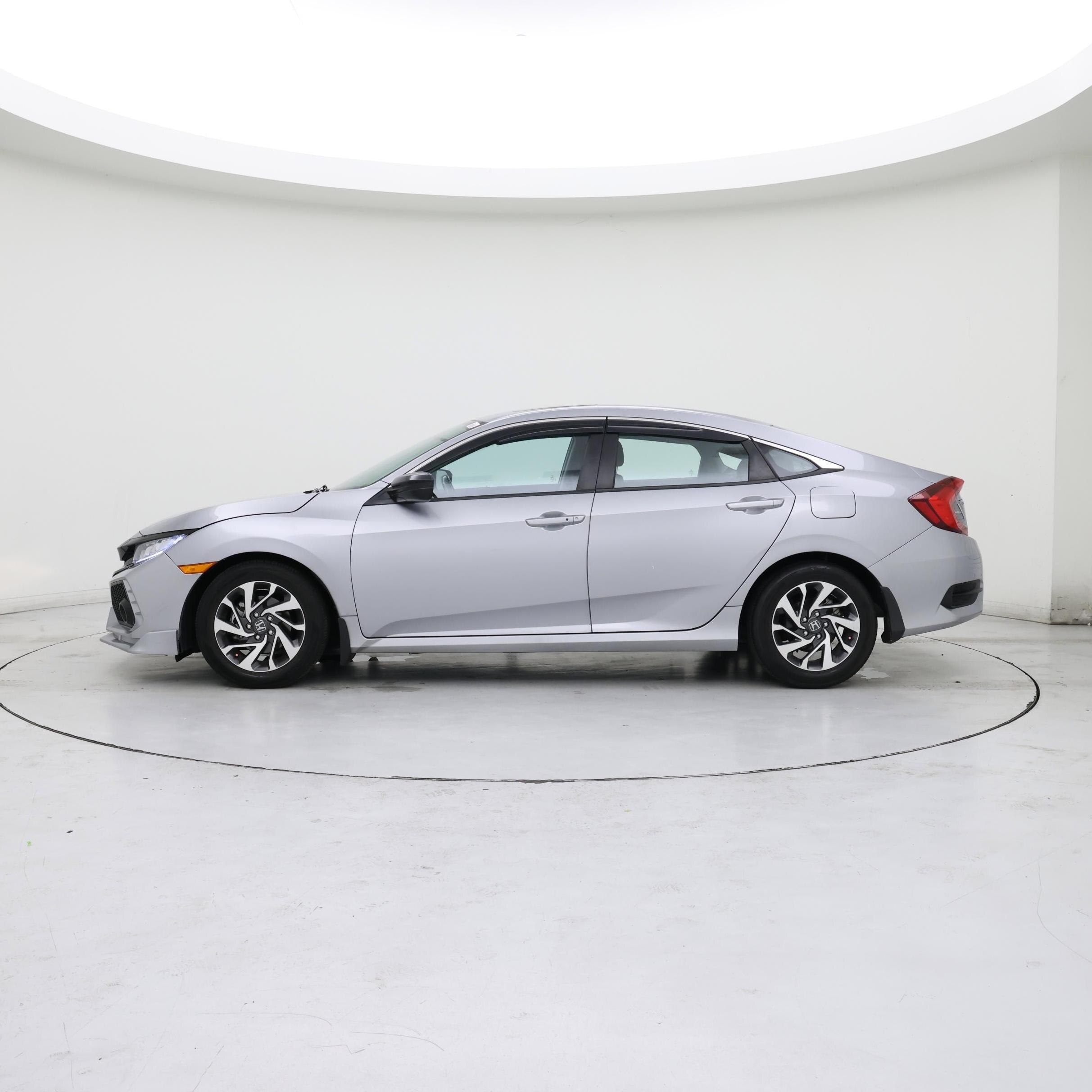 Thumbnail: 2016 Honda Civic - 3