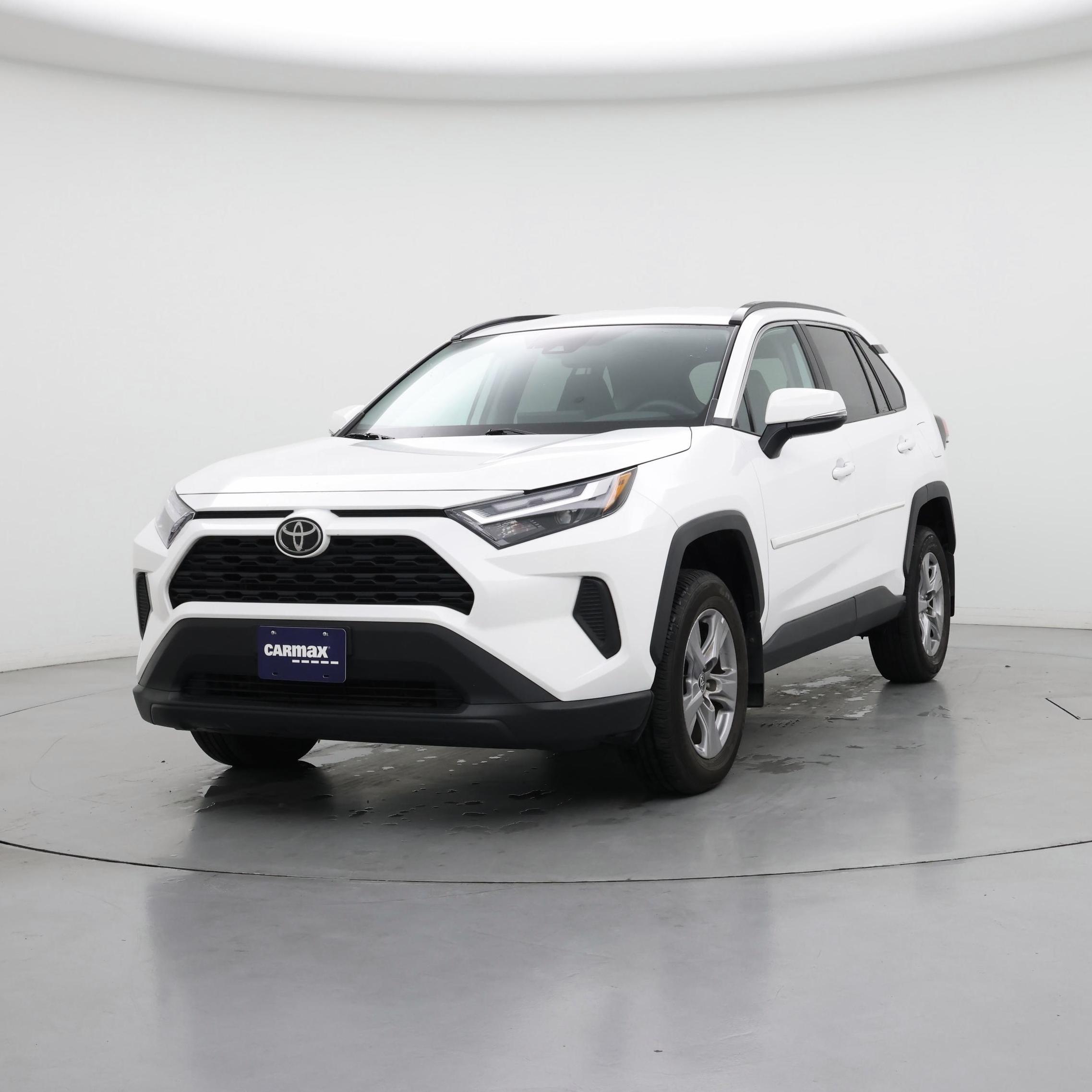 Thumbnail: 2022 Toyota RAV4 - 4