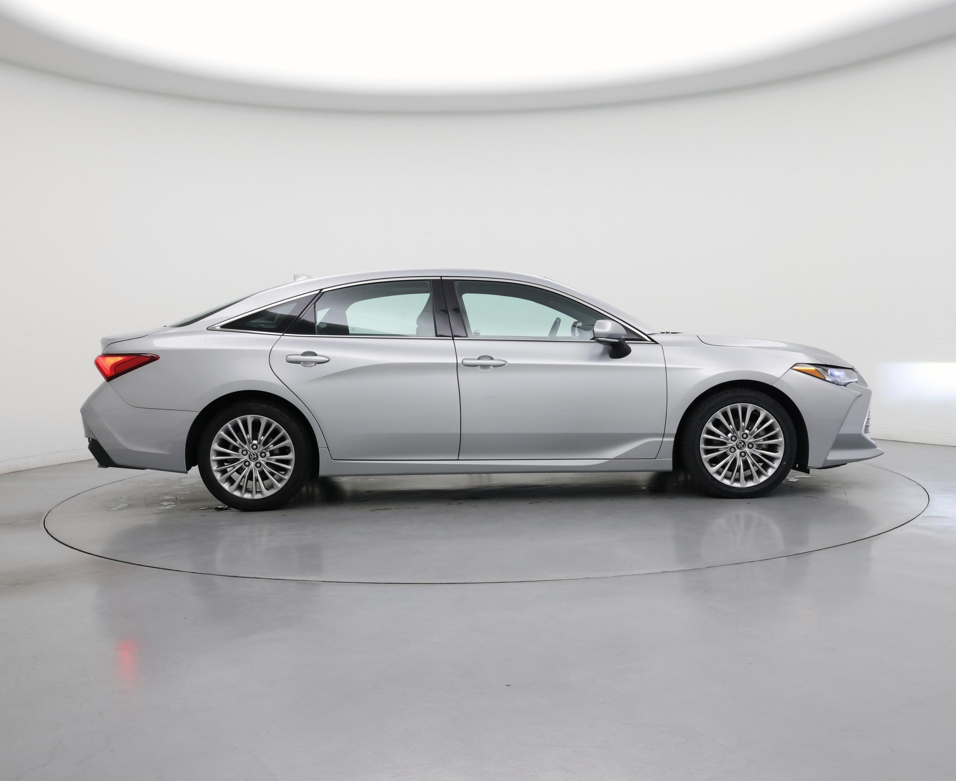 Thumbnail: 2020 Toyota Avalon - 7