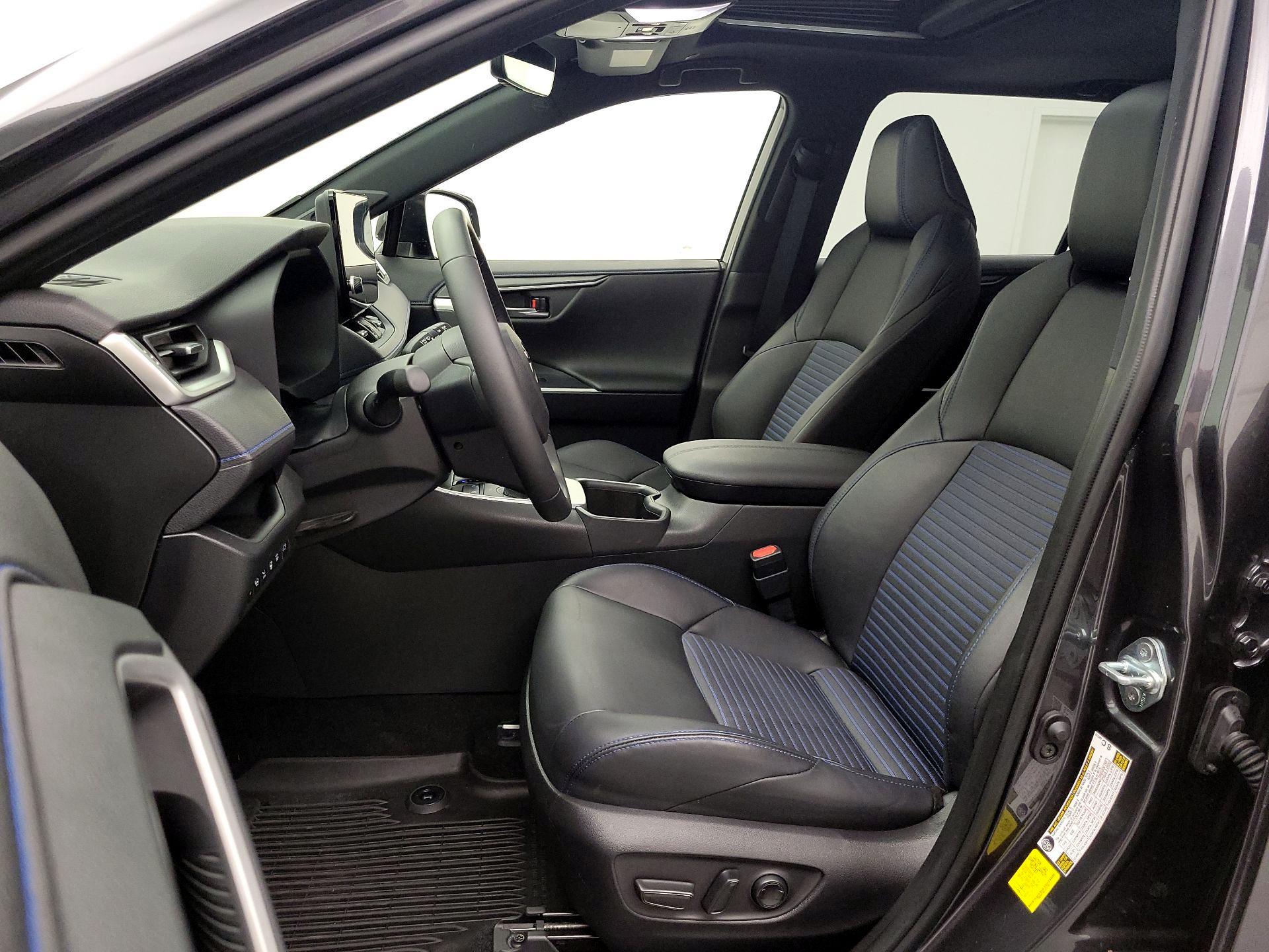 Thumbnail: 2023 Toyota RAV4 - 11