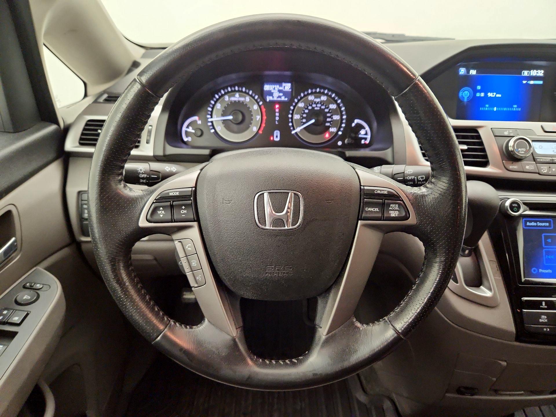 Thumbnail: 2016 Honda Odyssey - 10