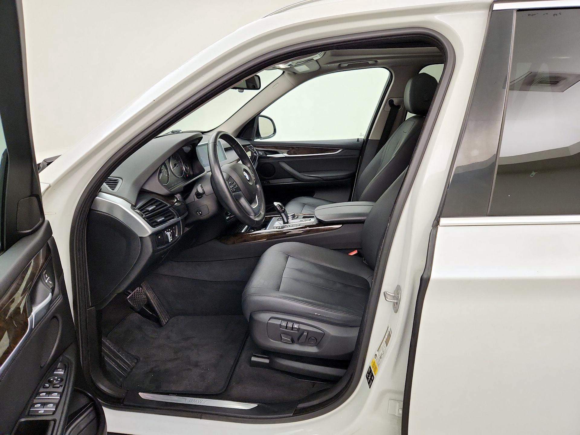 Thumbnail: 2016 BMW X5 - 11