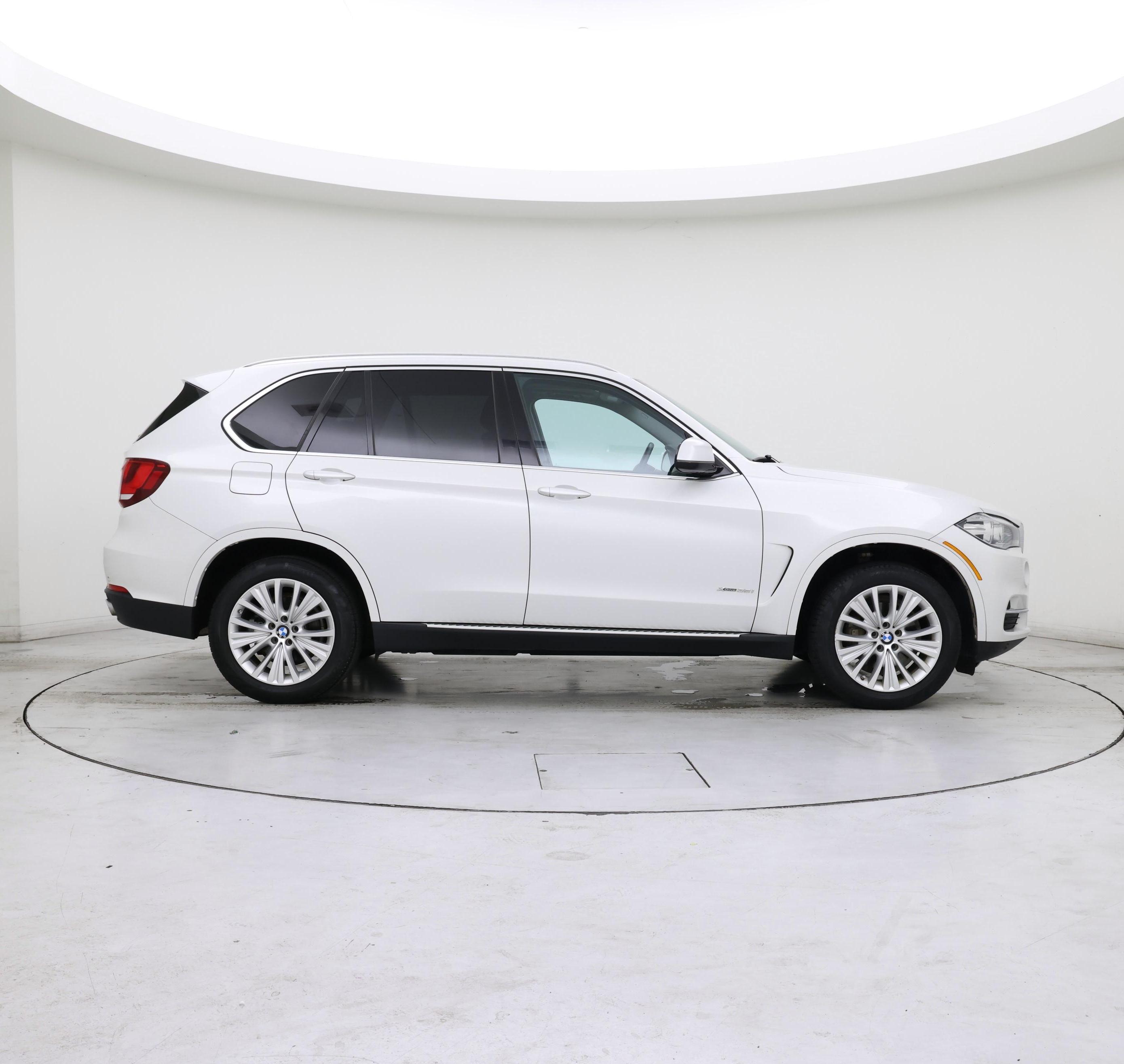 Thumbnail: 2016 BMW X5 - 7
