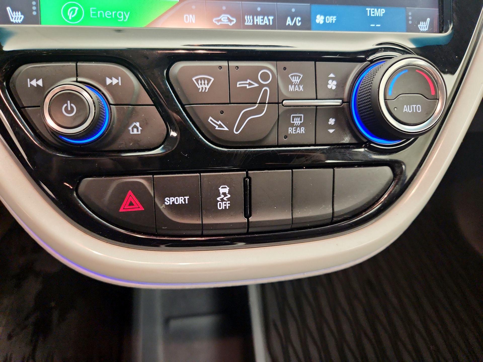 Thumbnail: 2020 Chevrolet Bolt EV - 16