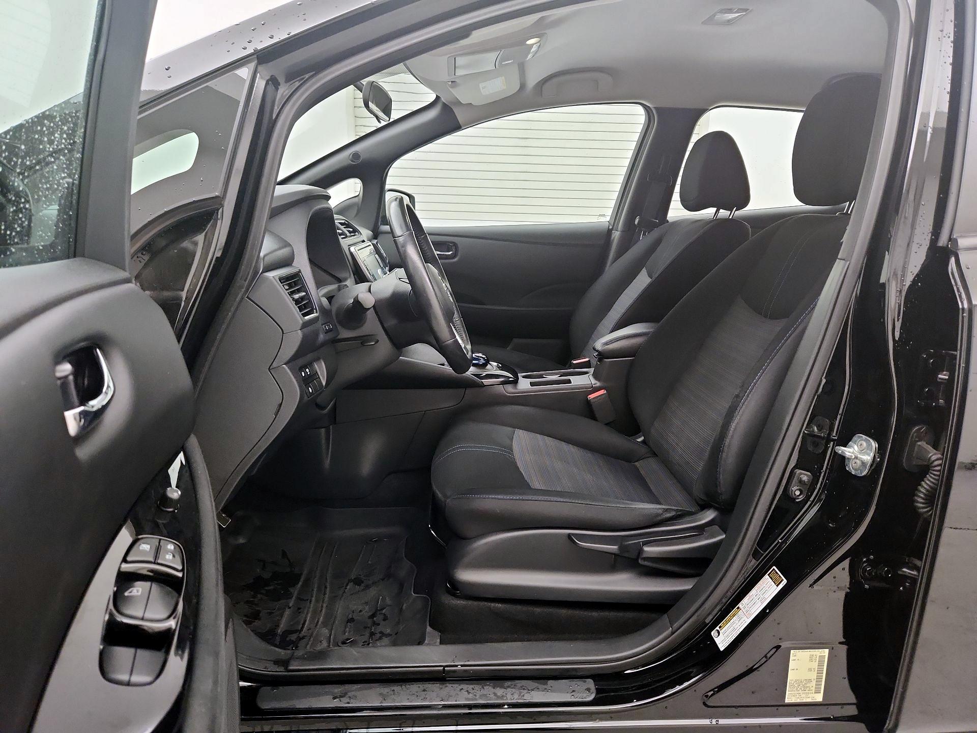 Thumbnail: 2019 Nissan Leaf - 11